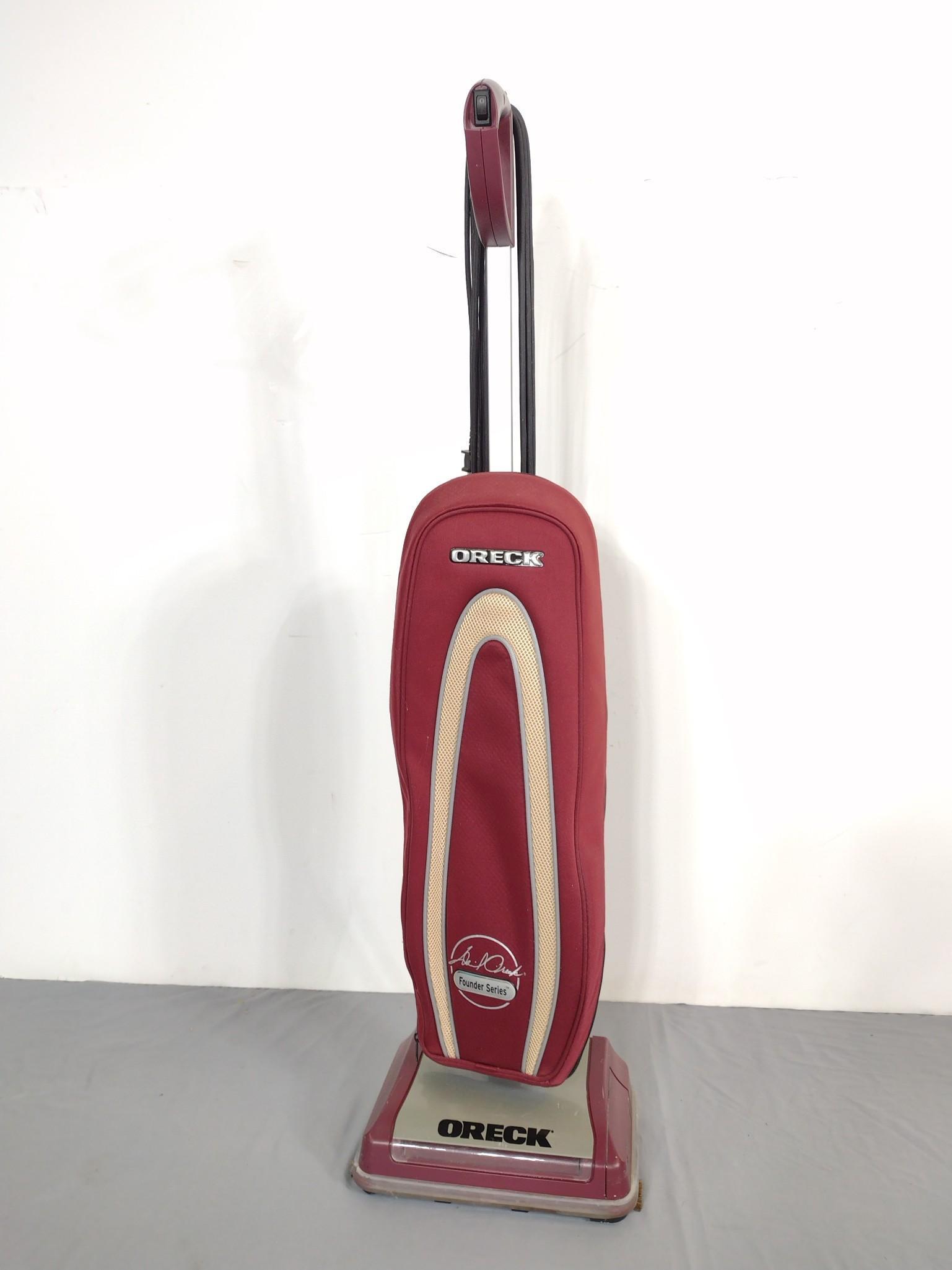 Oreck XL Founder Series Vacuum (1 of 5)