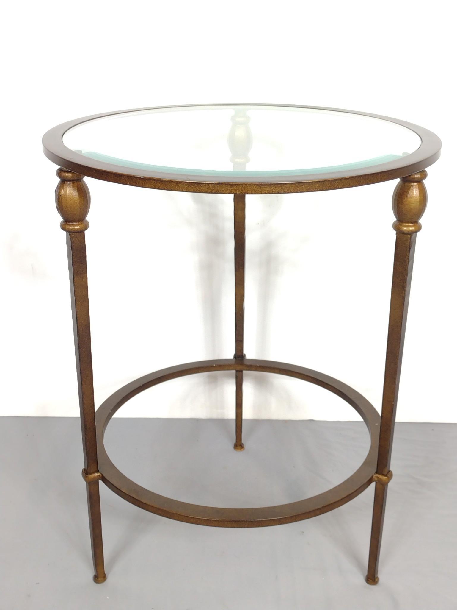 Round Glass Top End Table (1 of 5)