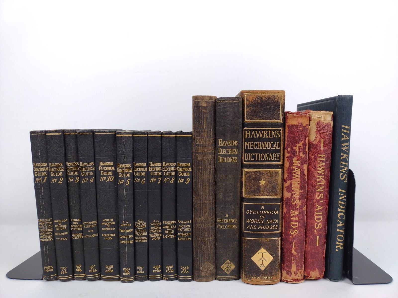 16 Vols Hawkins Mechanical and Electrical Engineering Books (1 of 20)