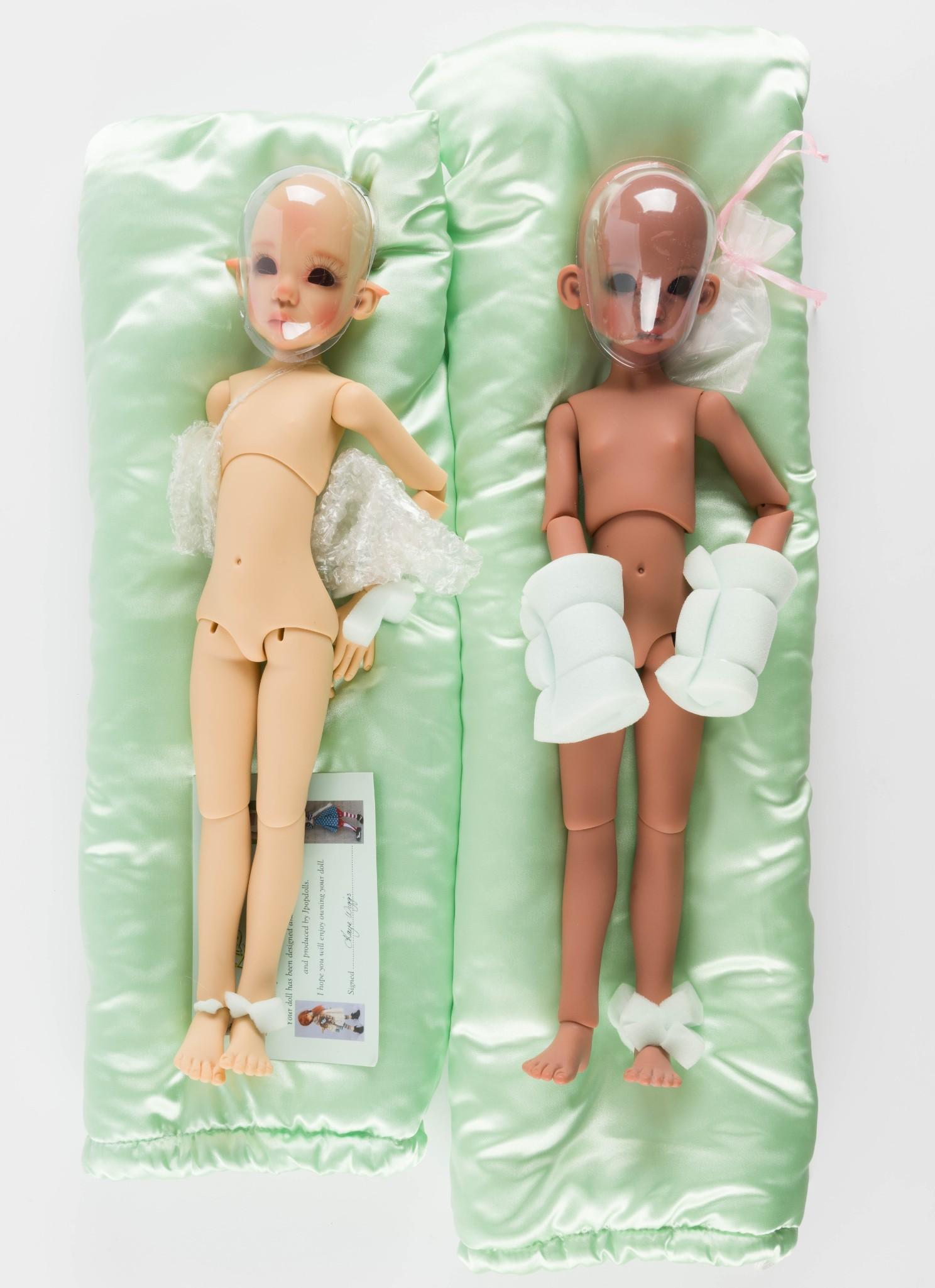 2 Kaye Wiggs Kaze Kidz Dolls (1 of 4)