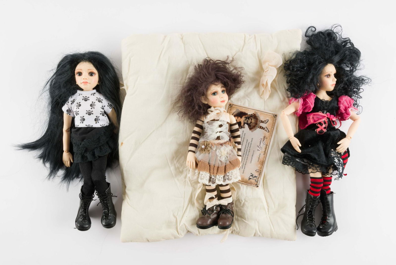 3 Berdine Creedy Design Dolls (1 of 5)