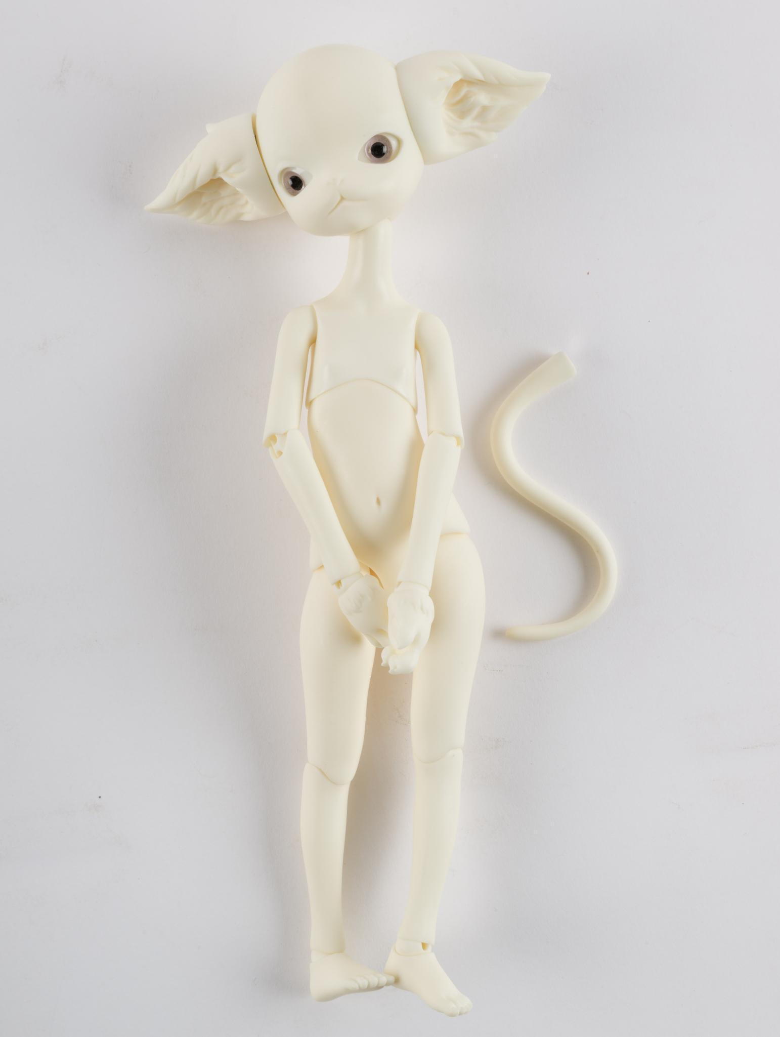 Doll Zone Miss Kitty Doll: No face, with COA. IMPORTANT: Before bidding, please read the terms and conditions. When you registered for the auction you agreed to these terms and will be required to comply with them.