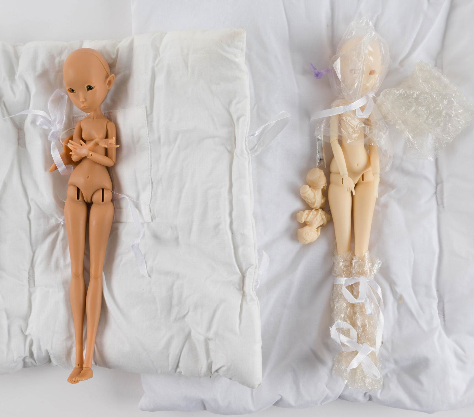 2 Nymphea Dolls (1 of 4)