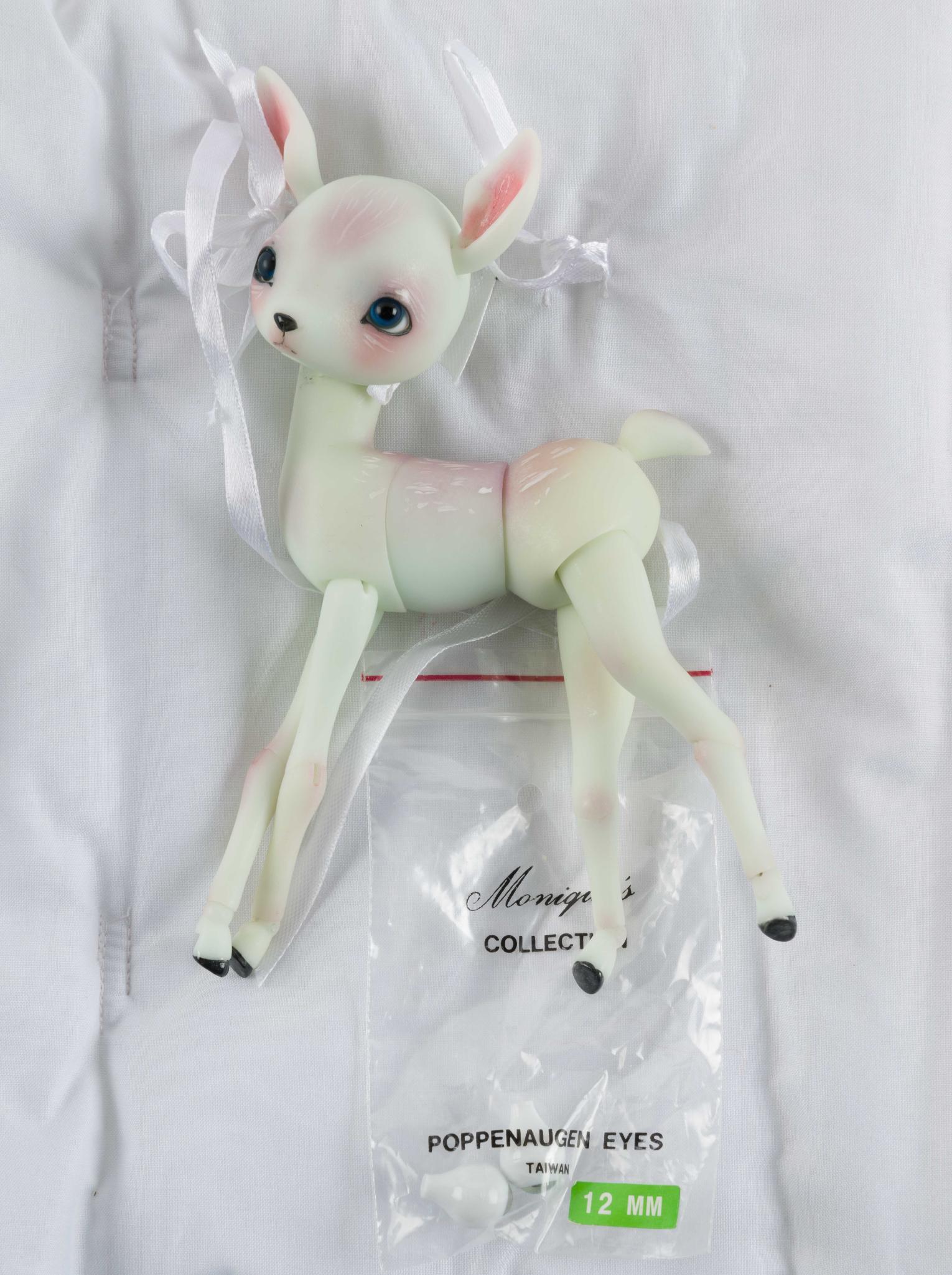 Nymphea Fanny Spring Doll (1 of 1)