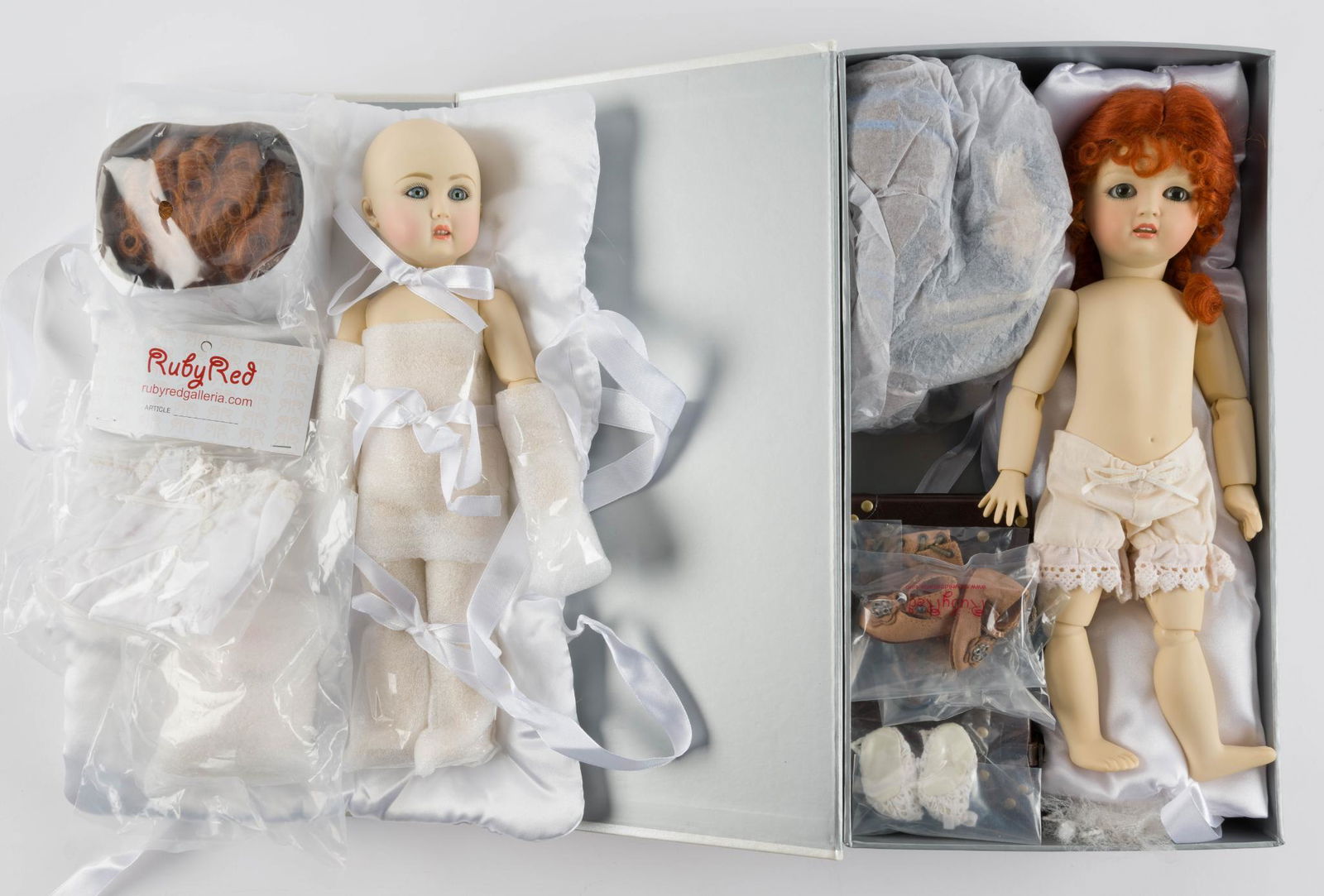 2 Ruby Red Galleria Dolls (1 of 4)
