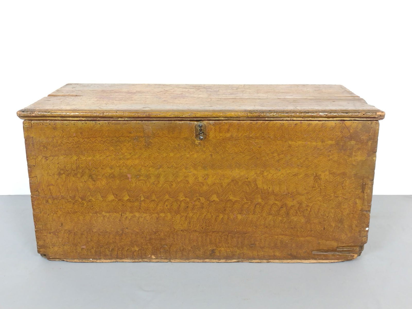 Grain Painted Blanket Chest (1 of 6)