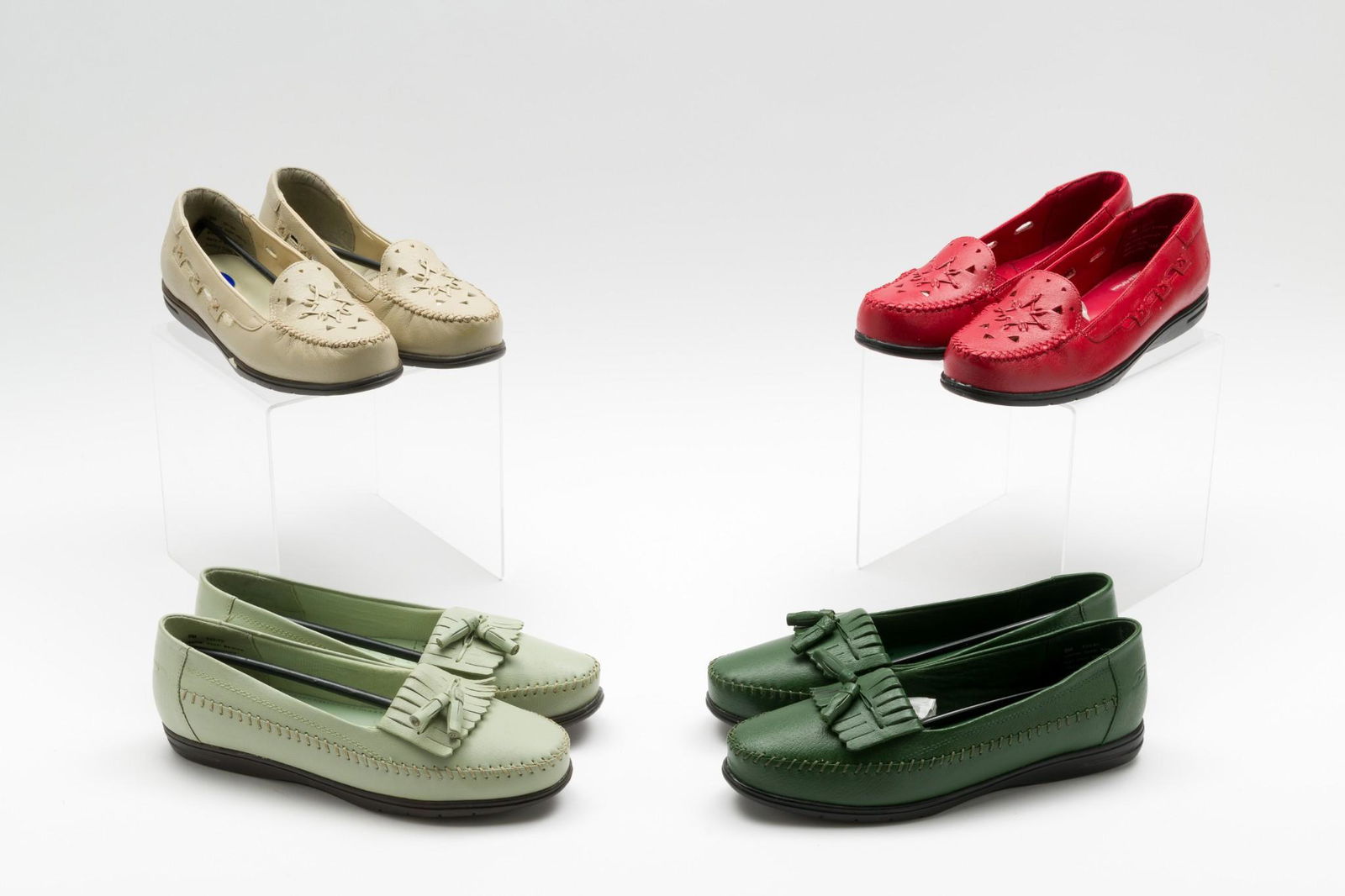 4 Pairs Ladies Dr. Scholl's Shoes Size 9M (1 of 10)