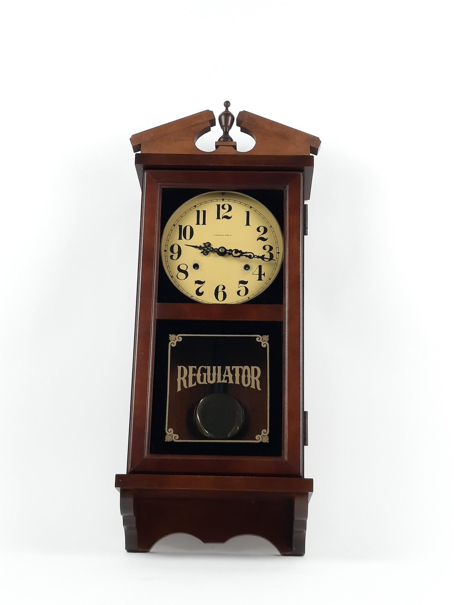 Hamilton Regulator Wall Clock (0399) on Jan 07, 2023 Cordier