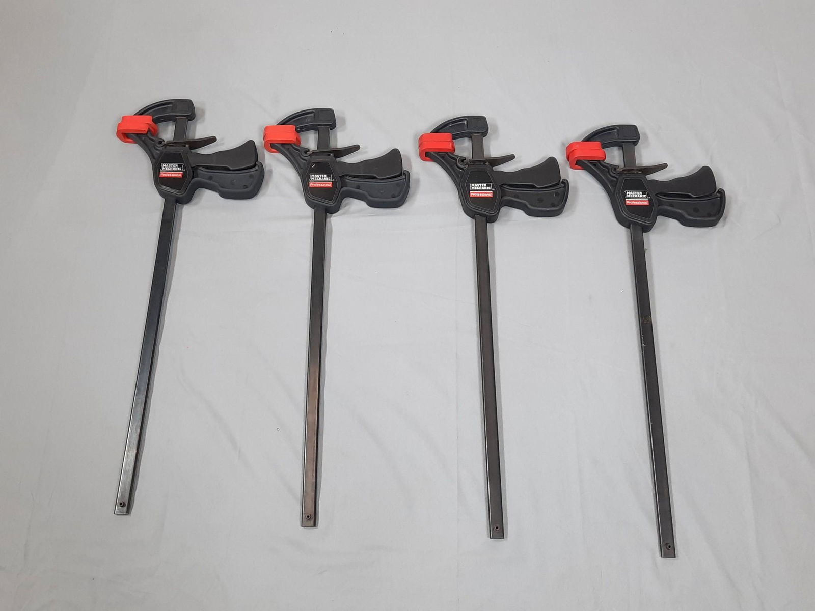 4 Master Mechanic Professional Clamps (1 of 2)