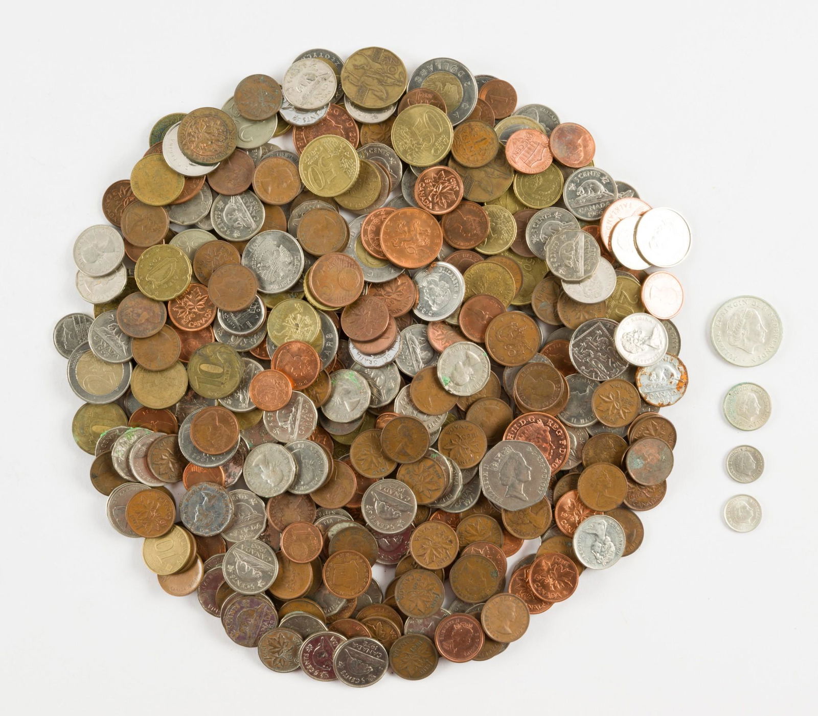 Group of World Coins Incl Great Britain, Netherlands (1 of 4)