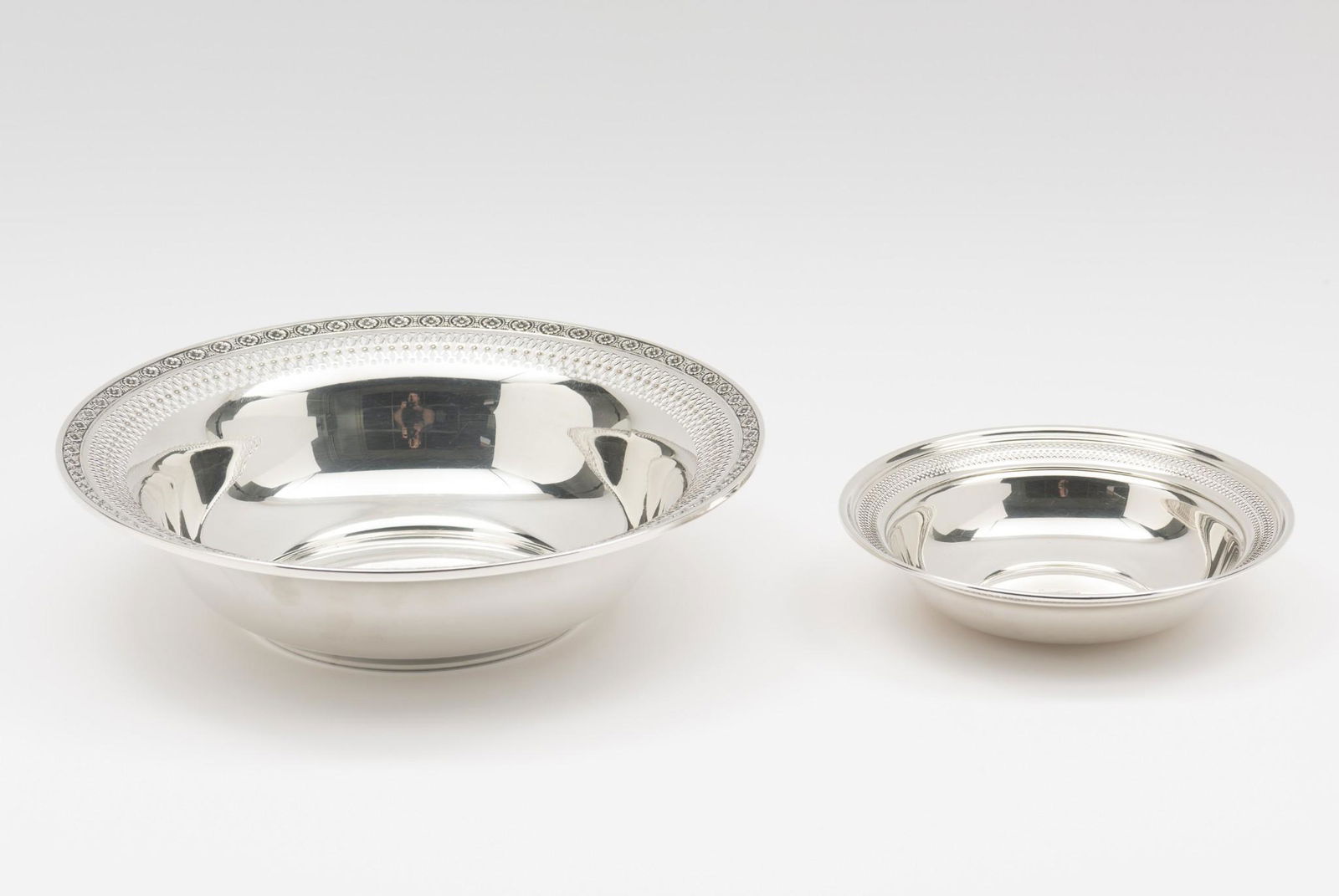 2 Sterling Reticulated Bowls Incl Gorham (1 of 5)