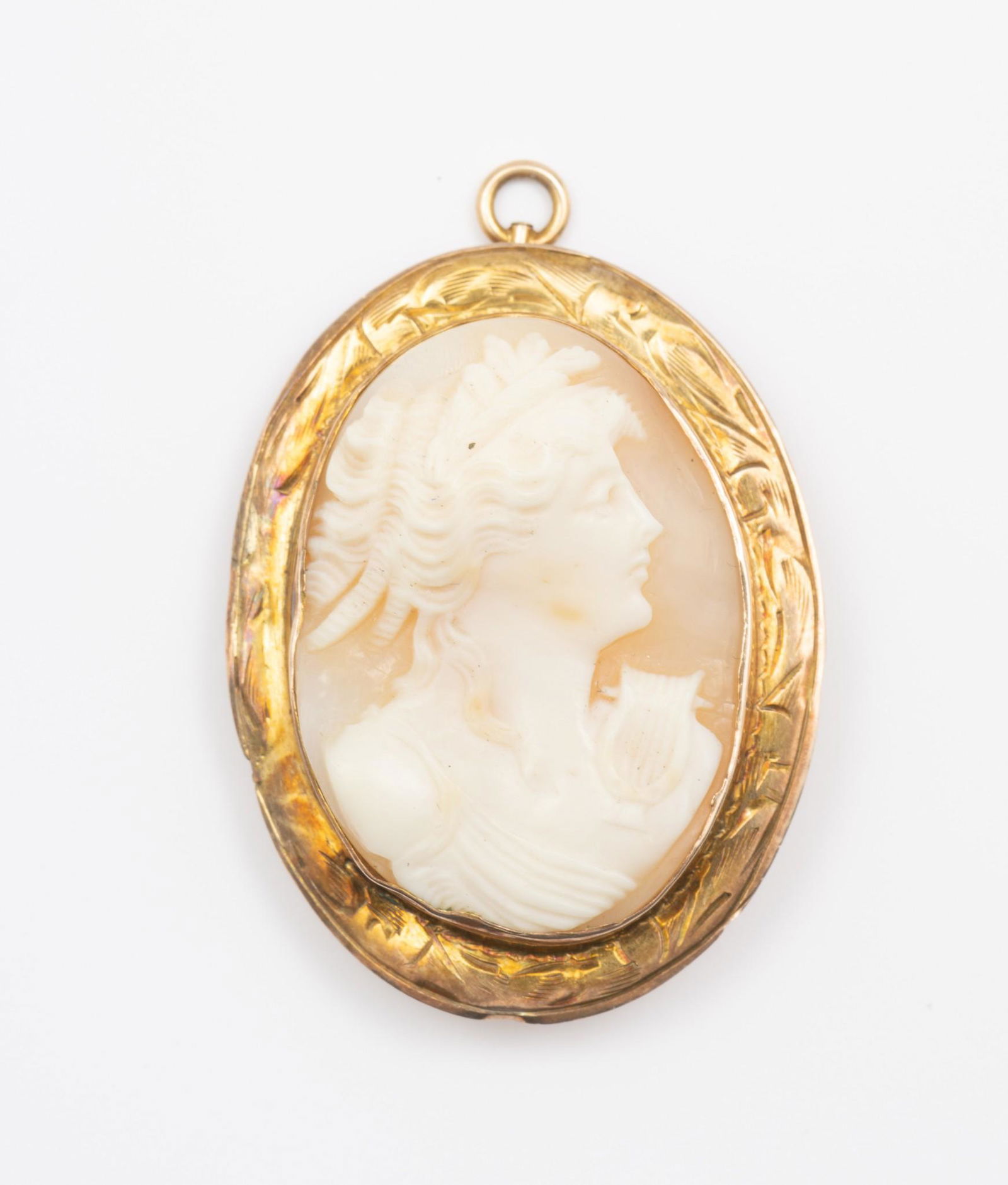 10k Gold And Shell Cameo Pendant Brooch (1 of 2)