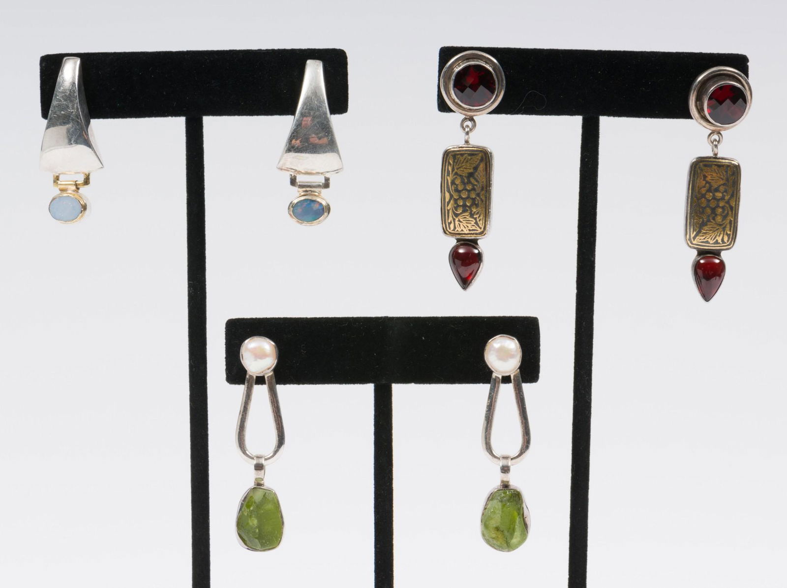 3 Pairs Of Sterling And Gemstone Earrings Incl. Signed (1 of 10)