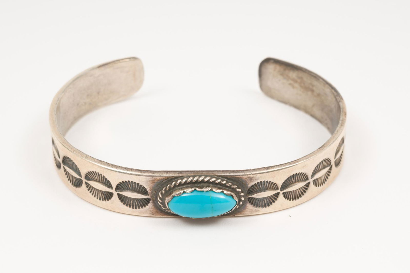 Navajo Sterling And Turquoise Cuff Bracelet (1 of 3)