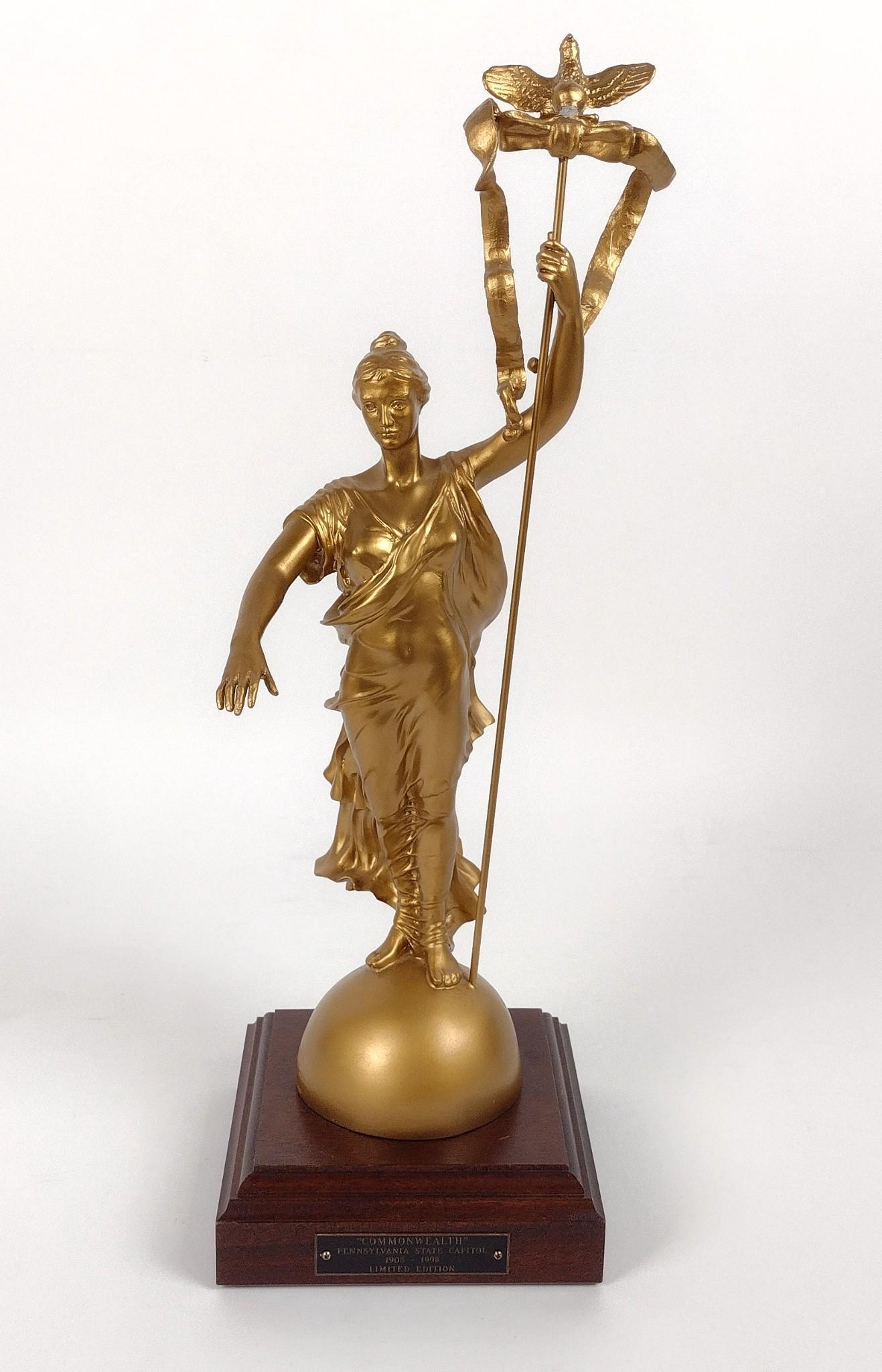 19" Ltd Ed Commonwealth Statue By Joseph M. Hudson (1 of 5)