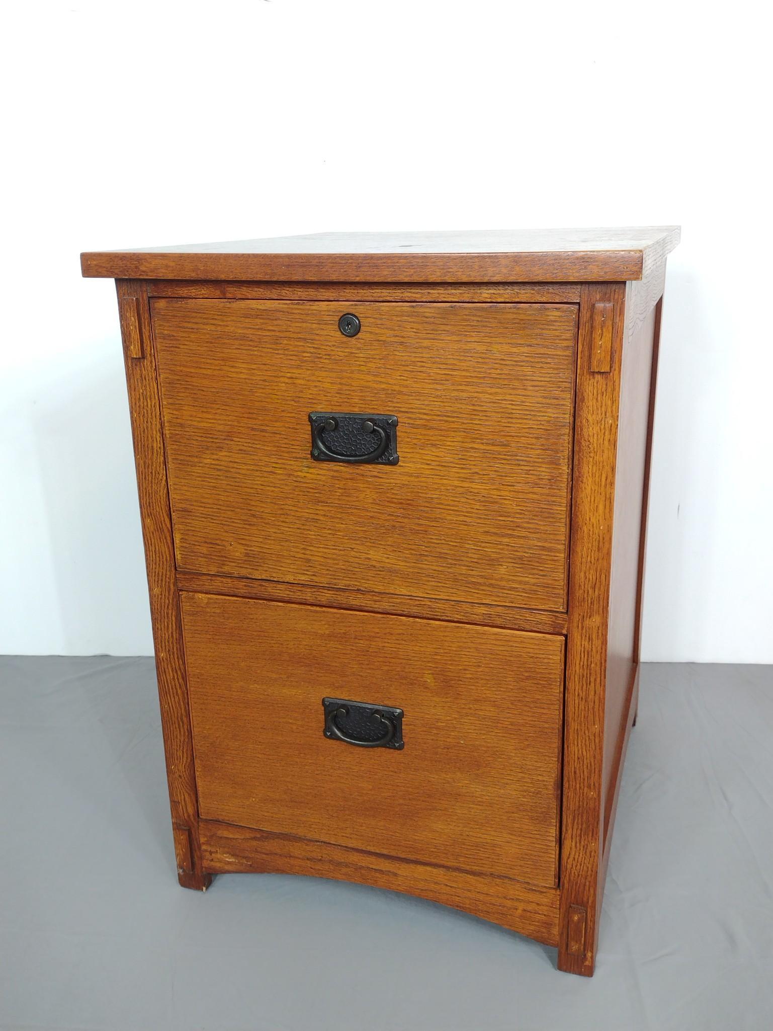 Whalen Two Drawer Filing Cabinet (1 of 5)