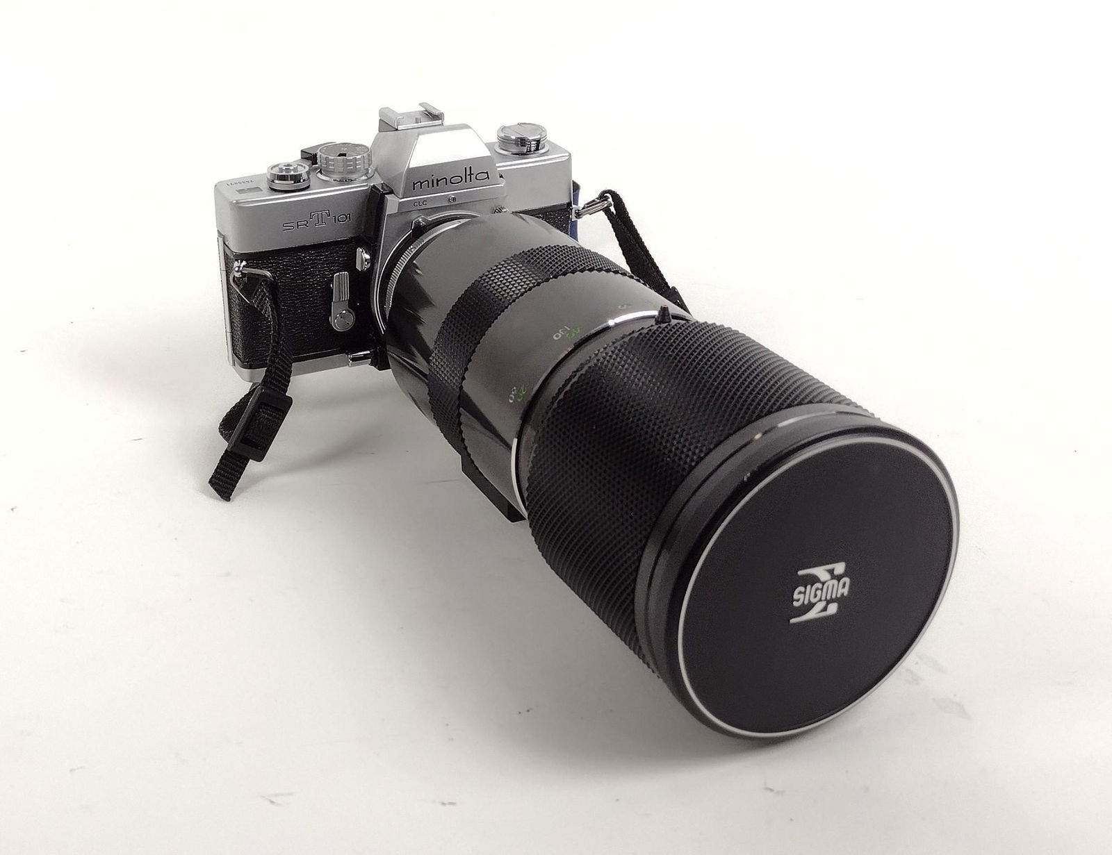 Minolta SRT 101 Camera with Sigma 500 mm Lens (1 of 4)