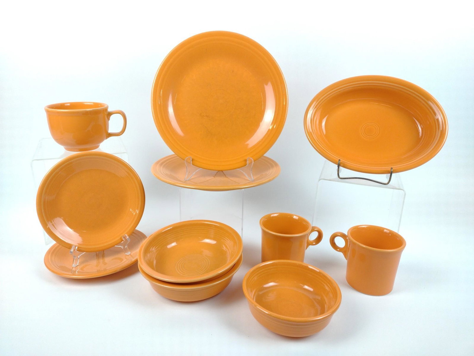 11 Pcs Orange Fiestaware (1 of 2)