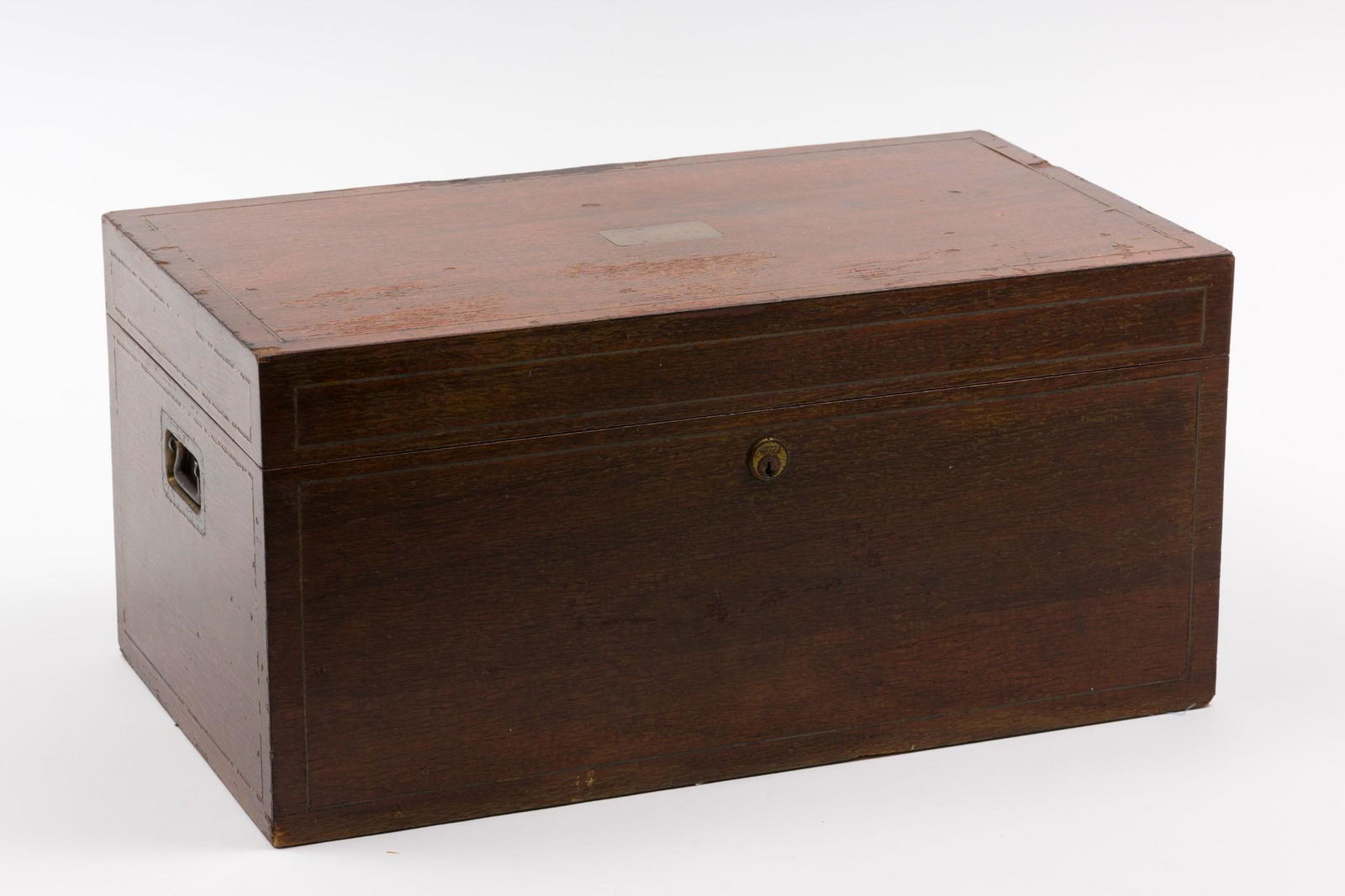 Antique Benson & Hedges Humidor (1 of 8)