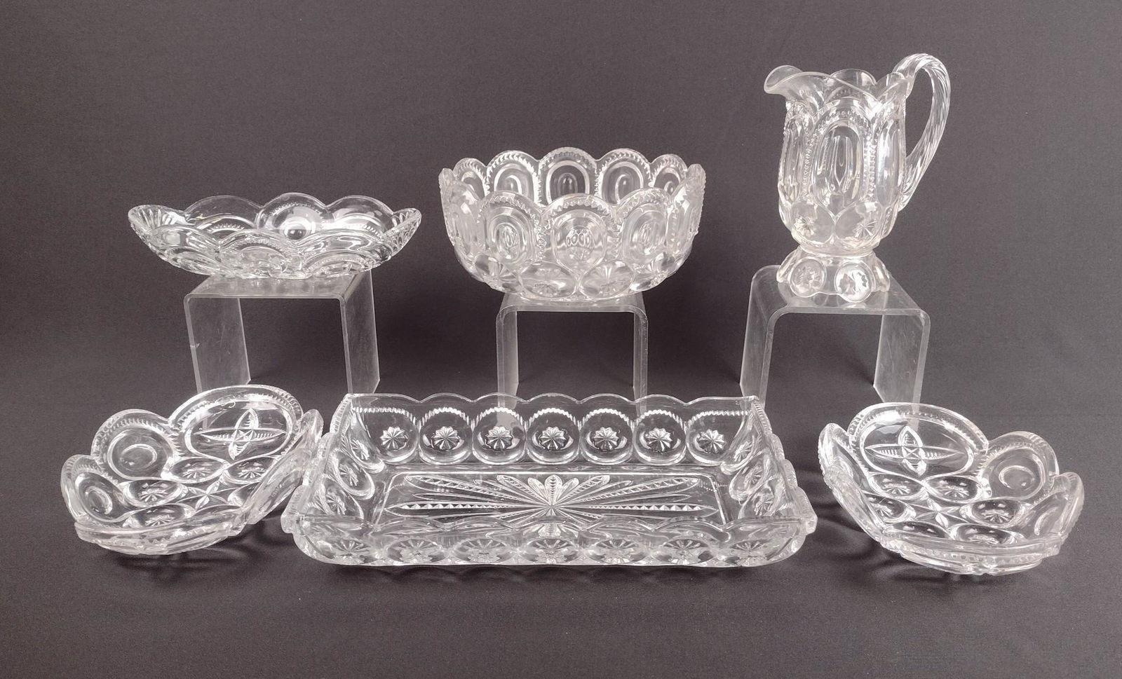 6 Pcs EAPG Moon & Star Glassware incl Bowl (1 of 7)