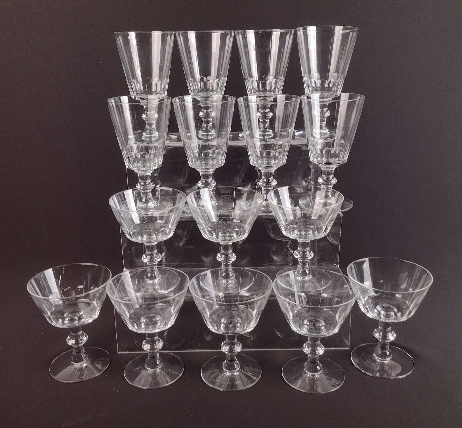 16 Pcs Heavy Crystal Stemware (1 of 3)