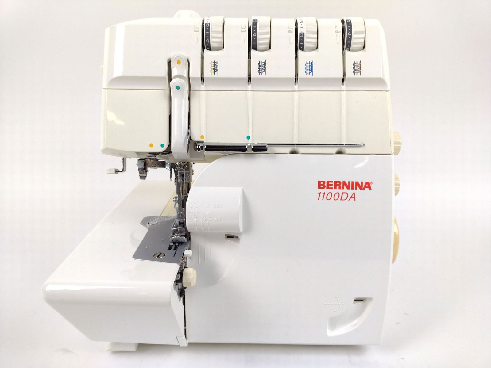 Bernina 1100DA Embroidery Machine (1 of 6)
