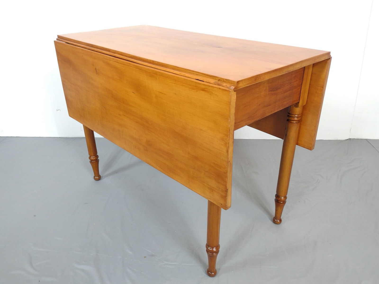 Single Drawer Cherry Drop Leaf Table (1 of 6)