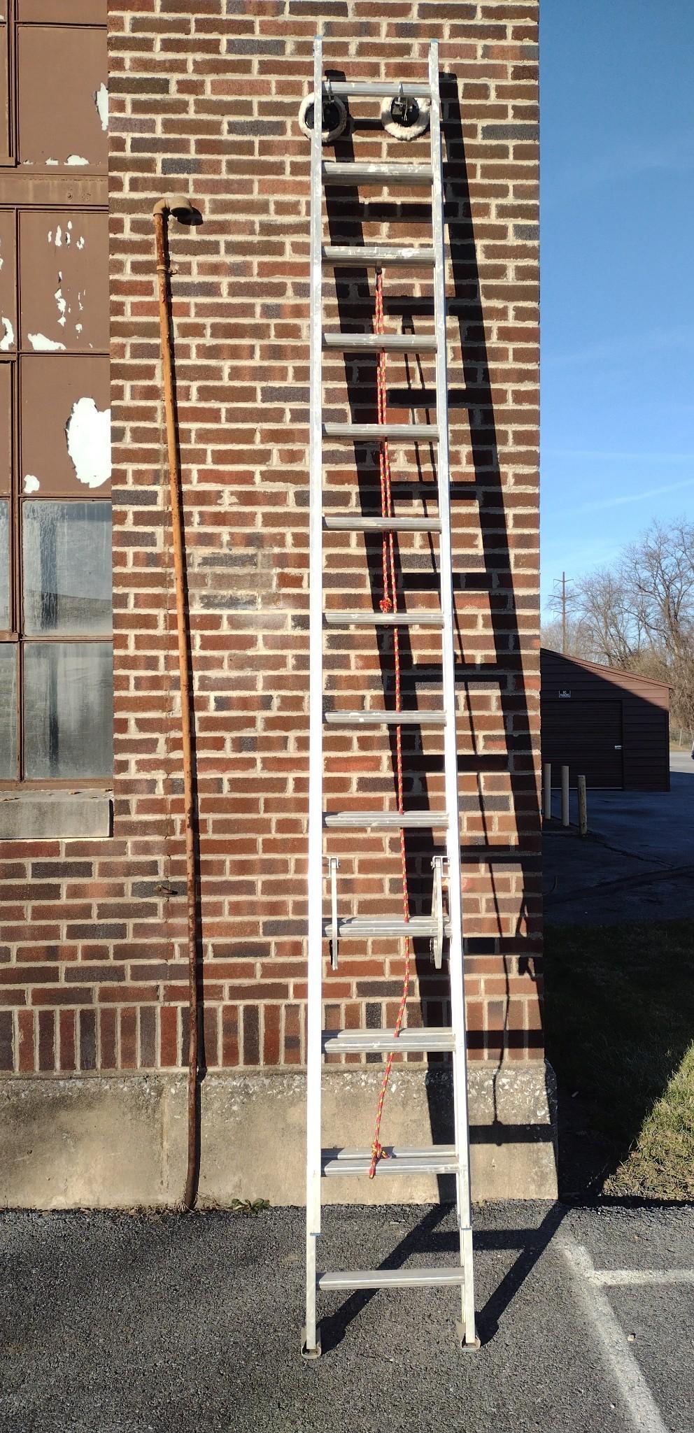 Werner 24' Extension Ladder (1 of 4)