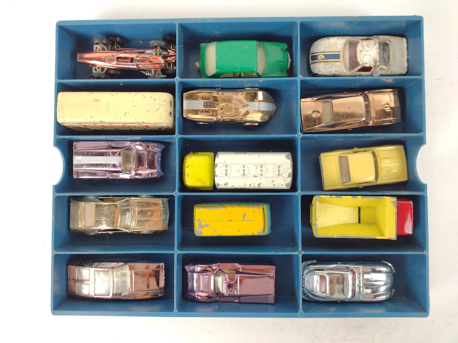 16 Toy Cars incl Matchbox: 1/4" to 1-1/4" high x 2-1/2" to 3" wide. JB IMPORTANT: Before bidding, please read the terms and conditions. When you registered for the auction you agreed to these terms and will be required to compl