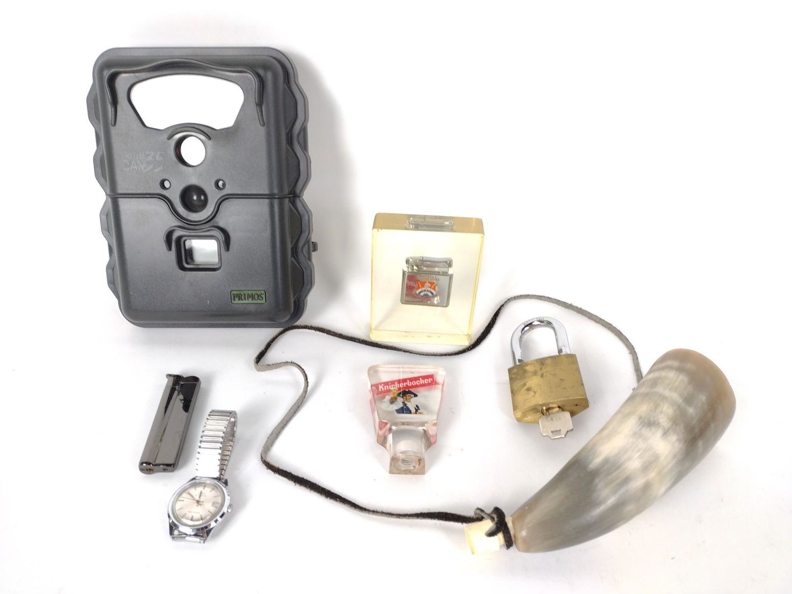 7 Pcs incl Lighter, Beer Tap, Primos Trail Cam (1 of 4)