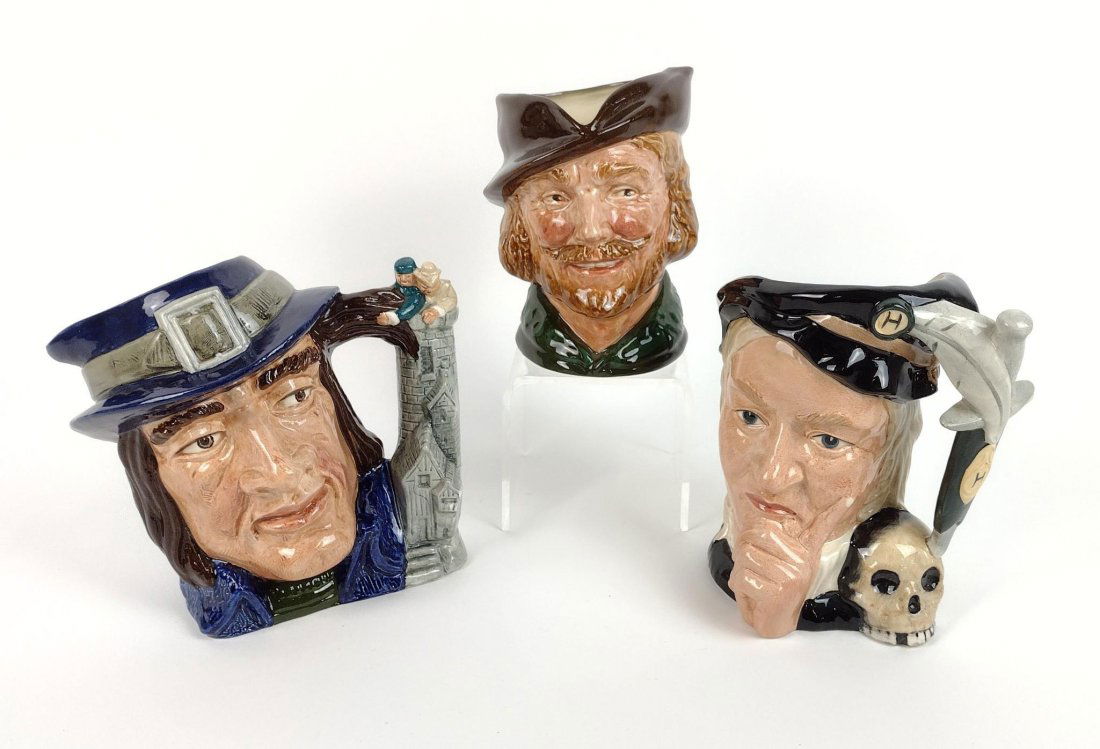 3 Royal Doulton Toby Mugs incl Gulliver (1 of 4)