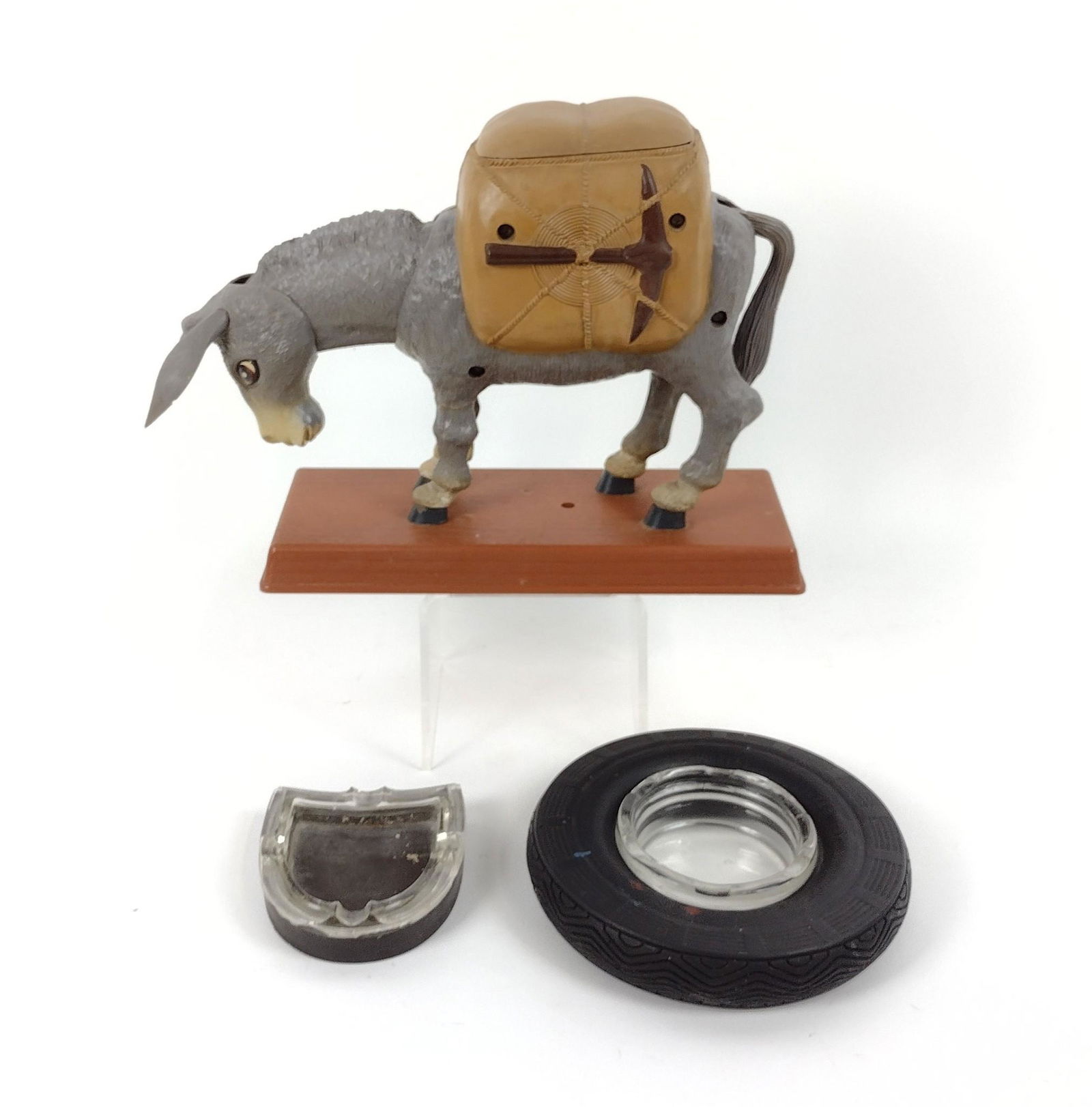 3 Pcs incl Donkey Cigarette Dispenser and Ashtrays (1 of 6)