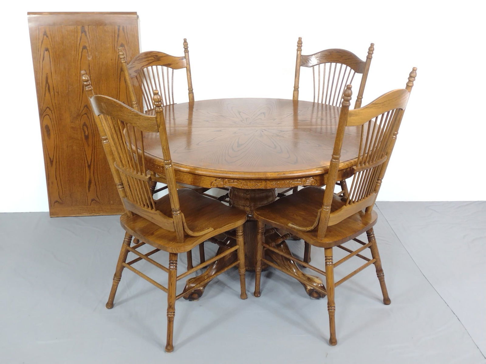 Oak Round Dining Table With 4 Chairs (1 of 9)