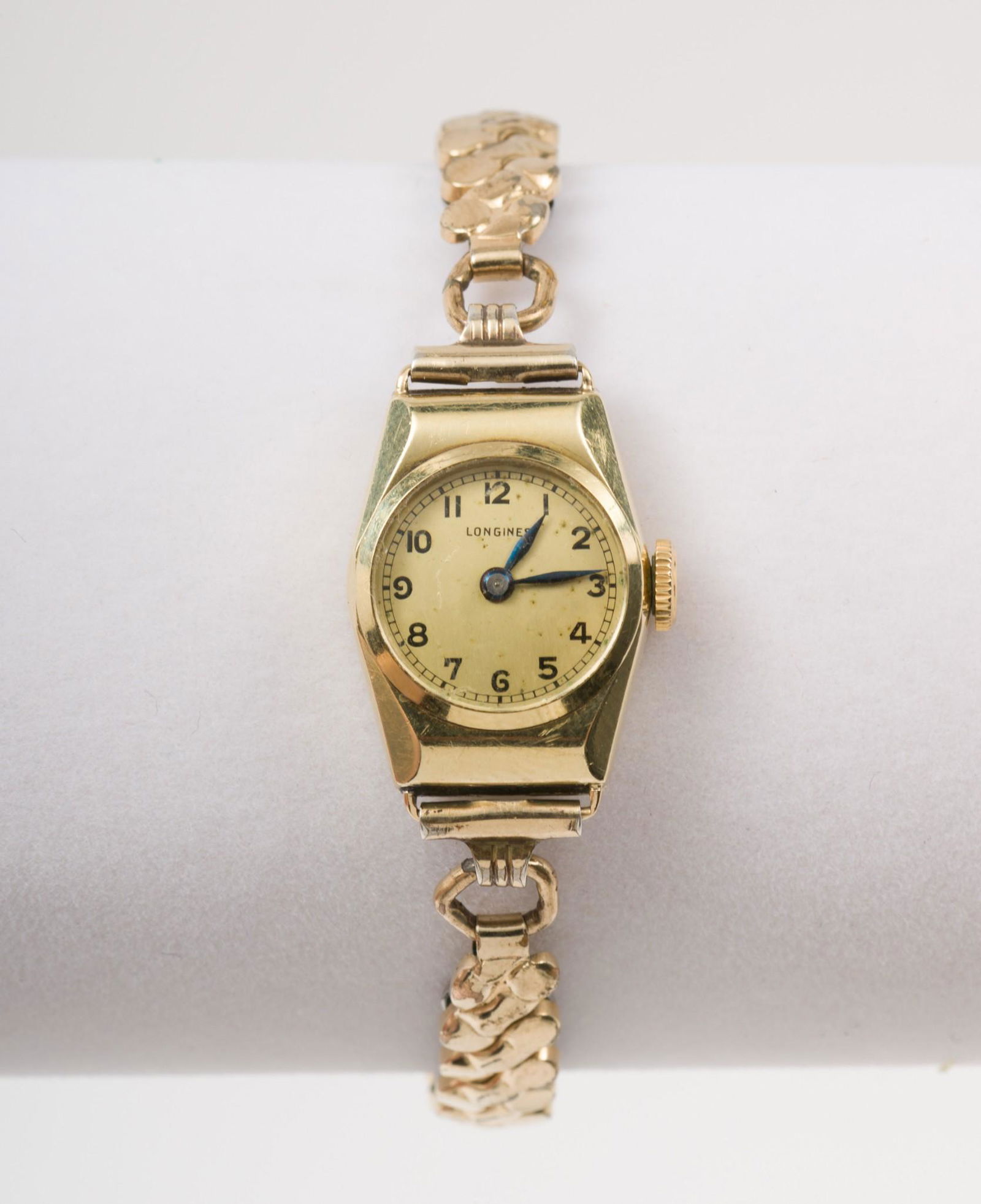 Antique Ladies Longines Wristwatch With 14K Gold Case (1 of 5)