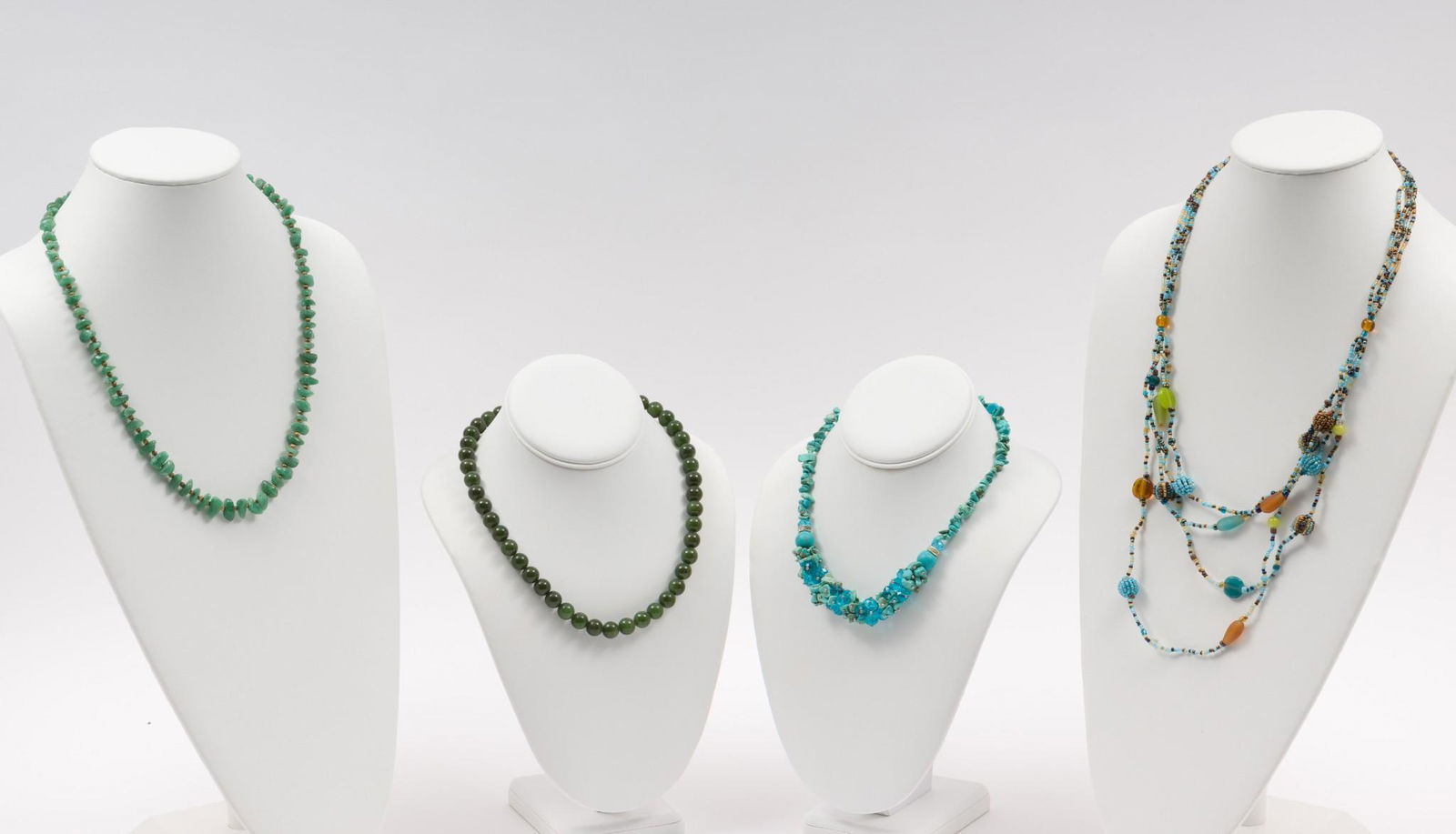 4 Vintage Necklaces Inc. Turquoise Beads (1 of 12)
