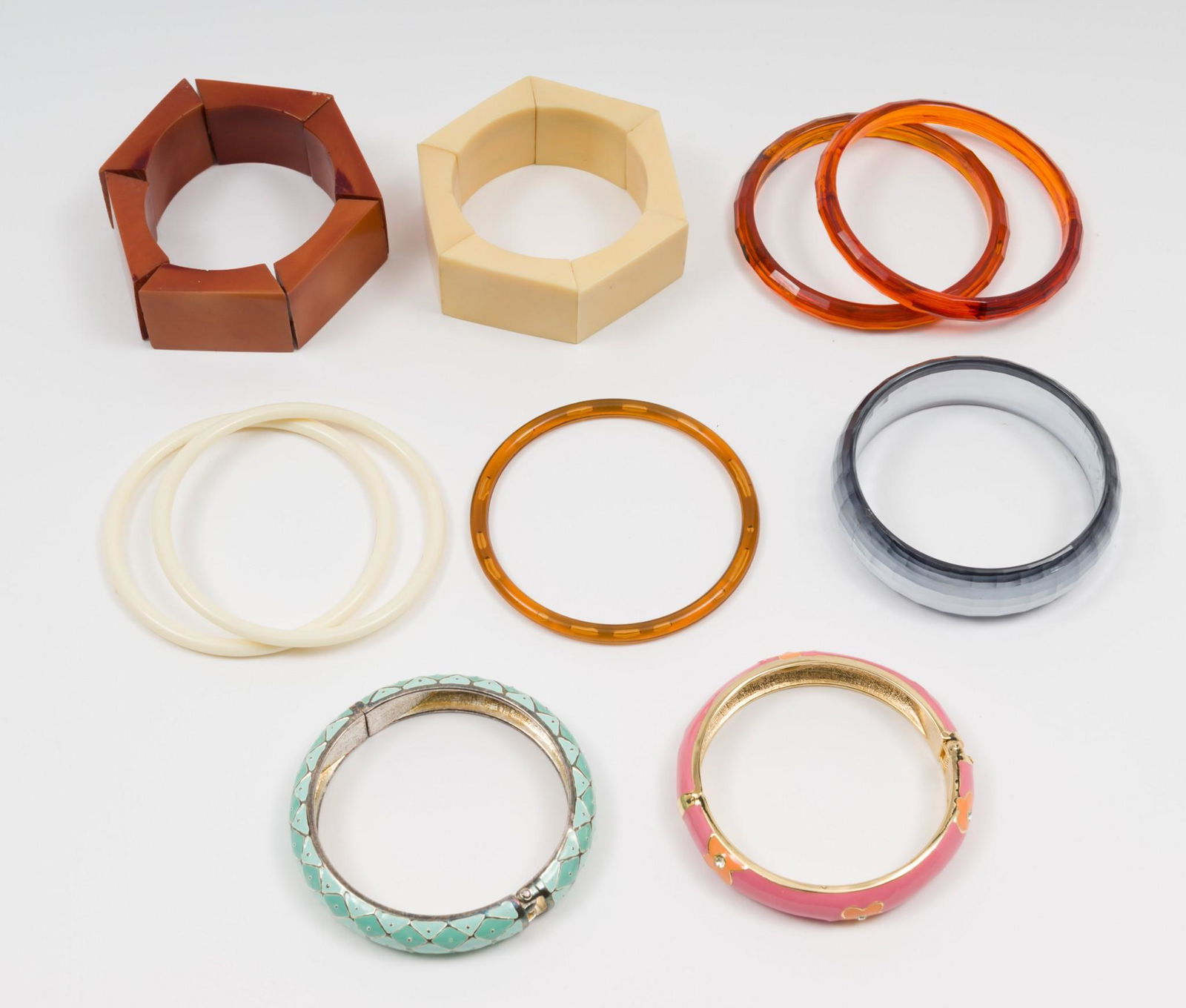 10 Vintage Bracelets Incl Bangle (1 of 9)