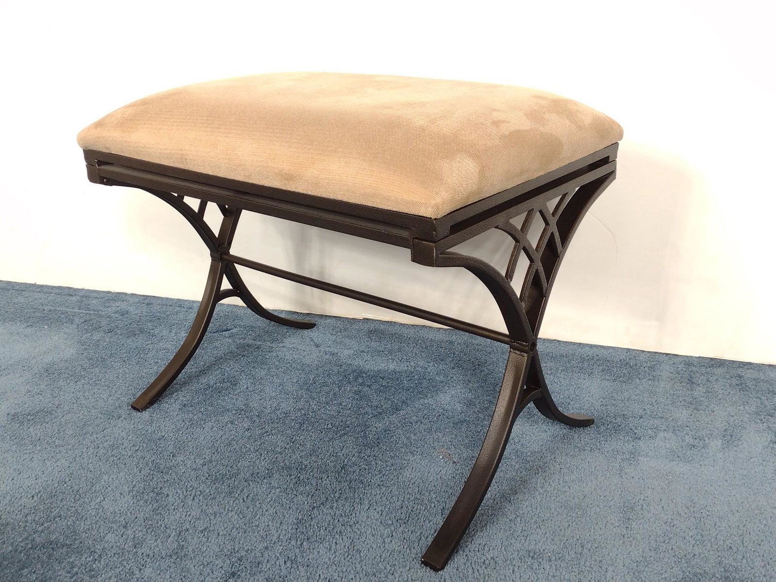 Cheyenne Industries Metal Frame Bench: 23-1/2" wide X 15-3/4" deep X 19" high. MG. IMPORTANT: Before bidding, please read the terms and conditions. When you registered for the auction you agreed to these terms and will be required to compl