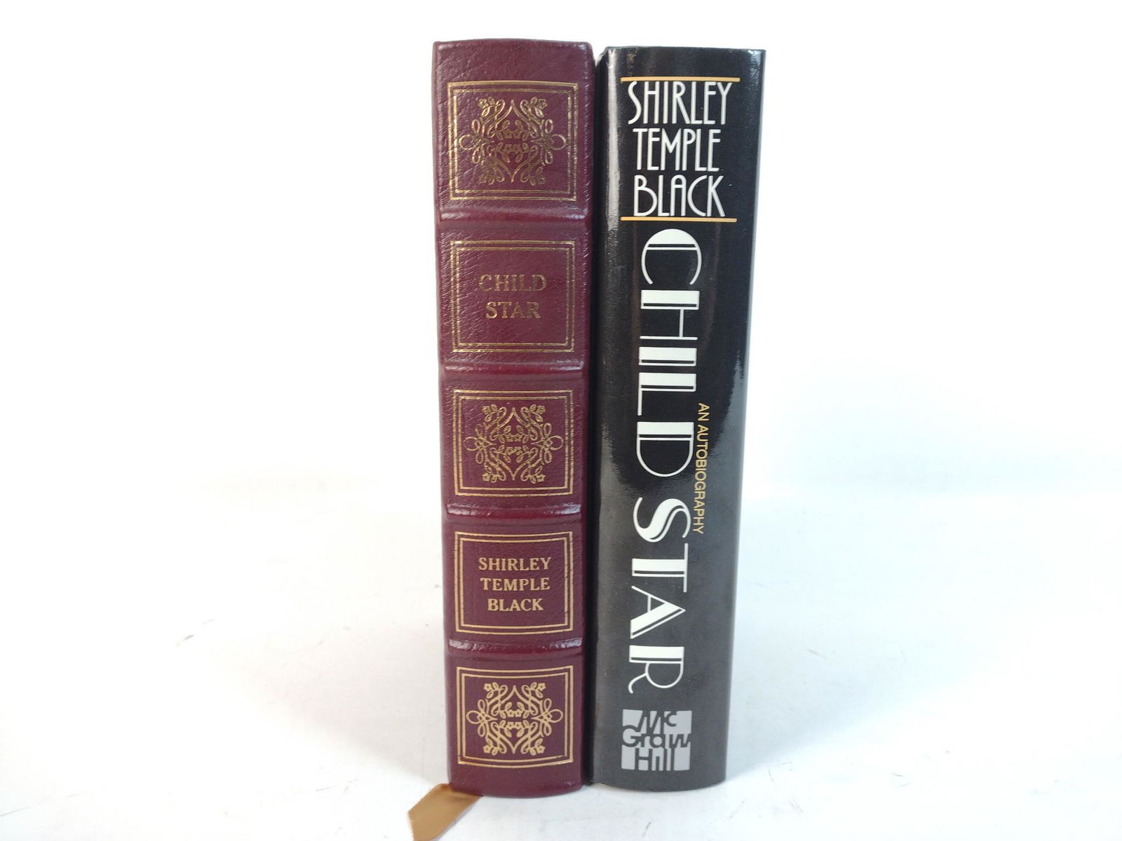 2 Shirley Temple Black Books incl Autographed (1 of 7)