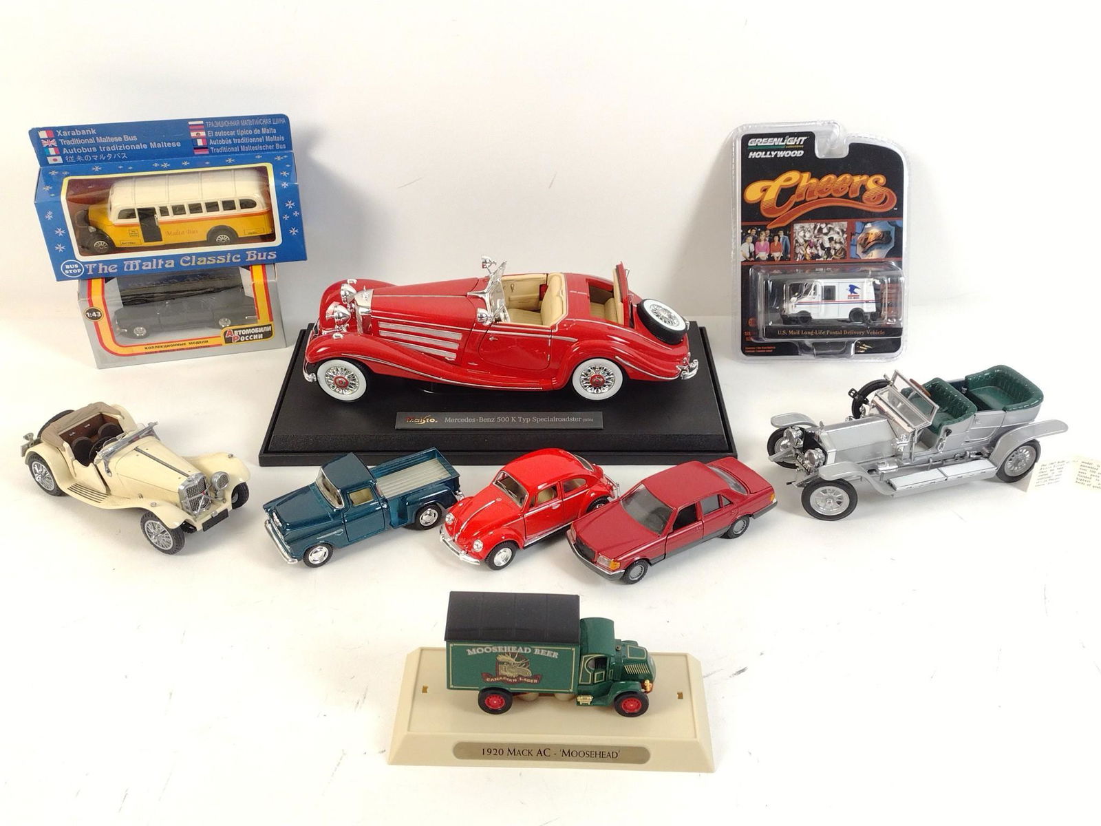 10 Collector Cars Incl Maisto (1 of 12)