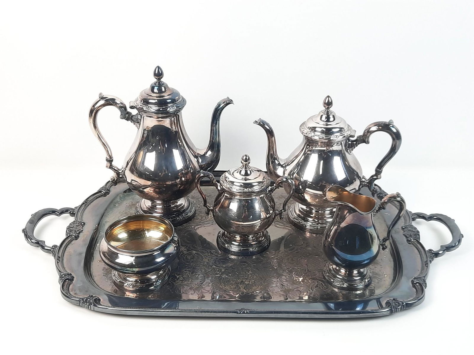 6 Pc Roger Bros "Rememberance" Coffee and Tea Service (1 of 3)