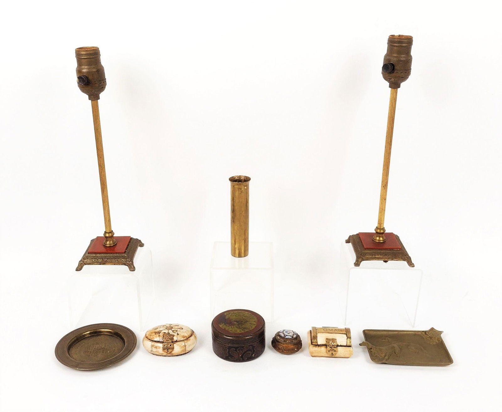 9 Pcs incl Setter Brass Ashtray, Trinket Boxes and Lamps (1 of 12)