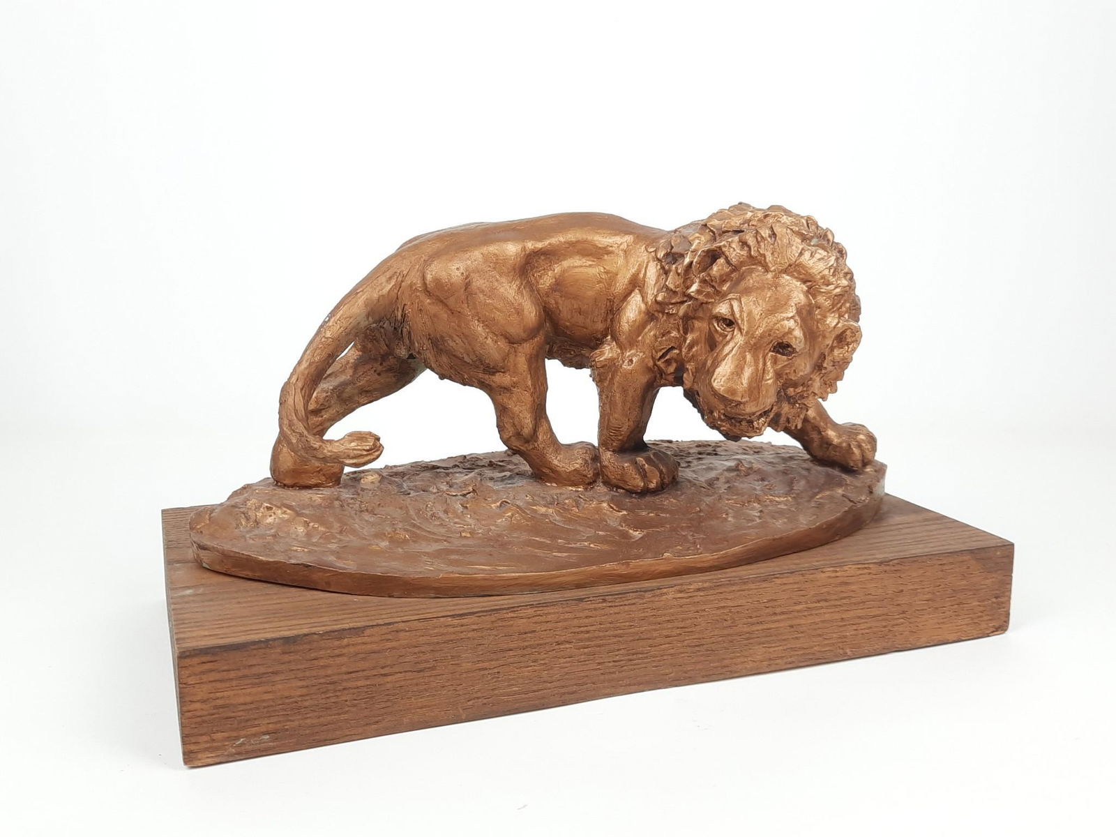 Karl Foster Lion Clay Sculpture (1 of 3)