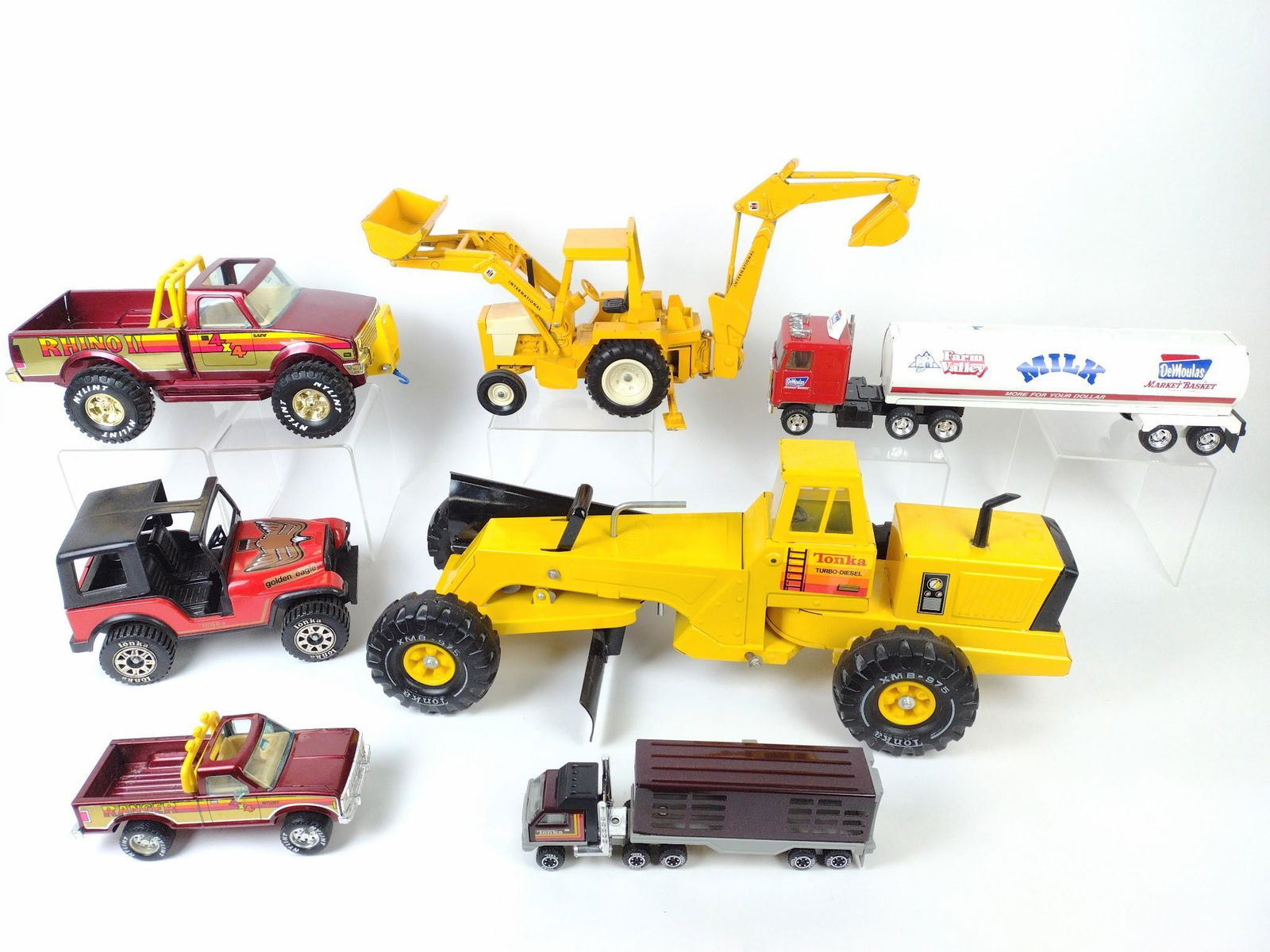 7 Toy Vehicles Incl Tonka & Nylint (1 of 20)