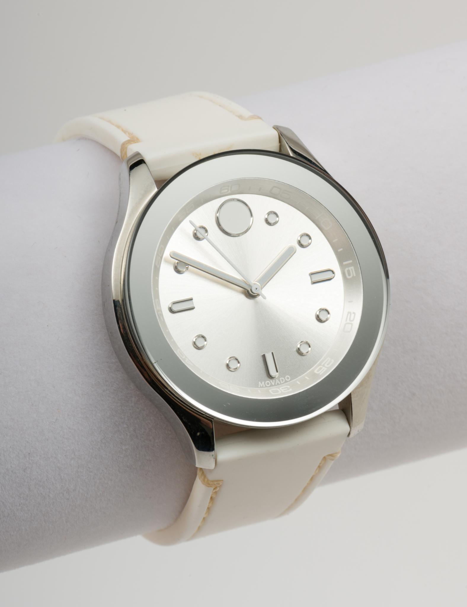 Movado Wristwatch In Original Box (1 of 6)