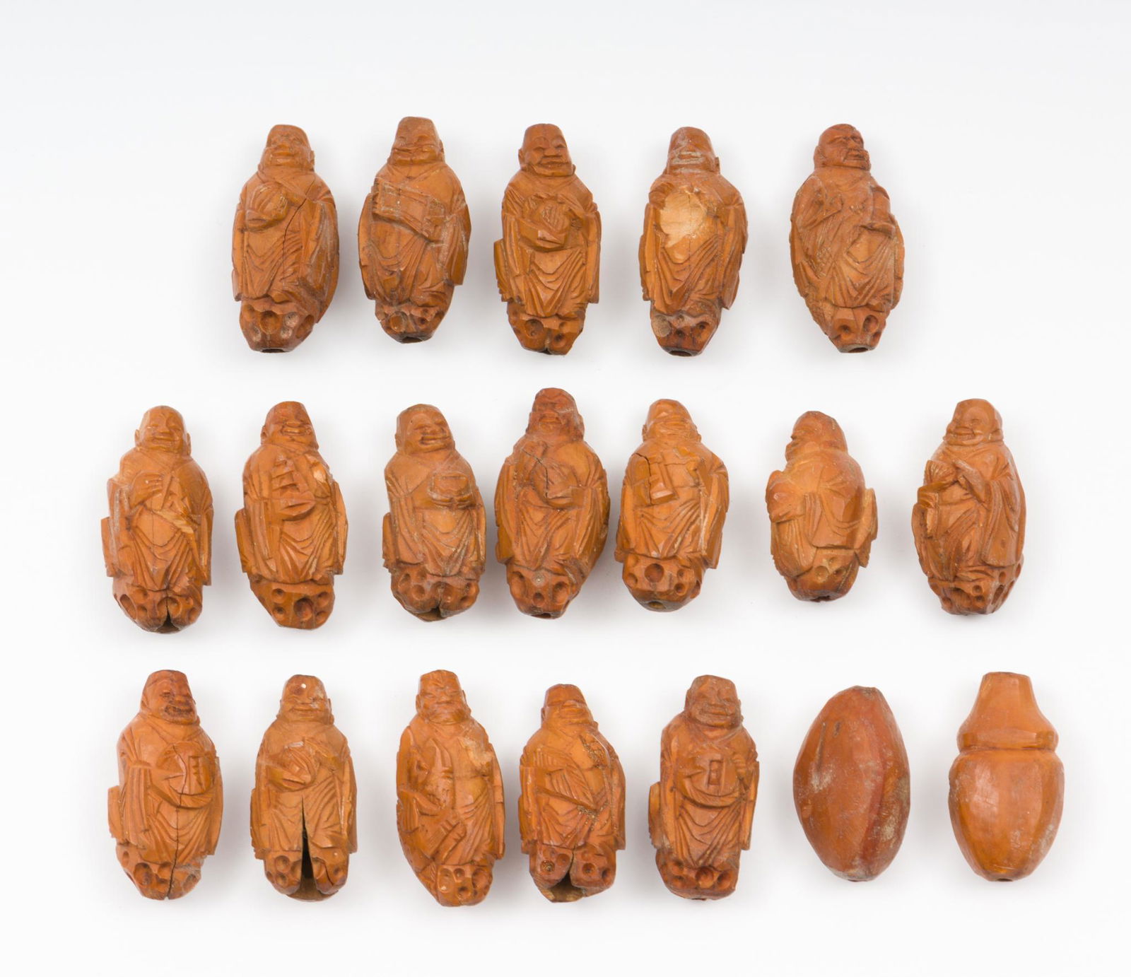 19 Chinese Sandalwood Beads (1 of 2)