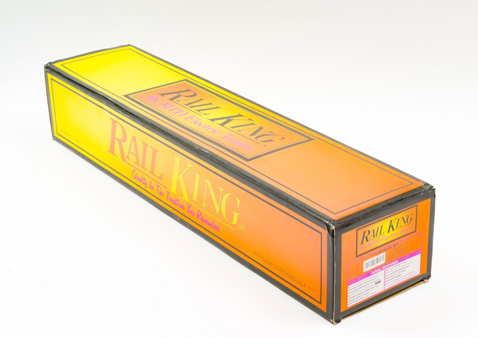 Rail King F-3 AA Diesel Set (1 of 2)