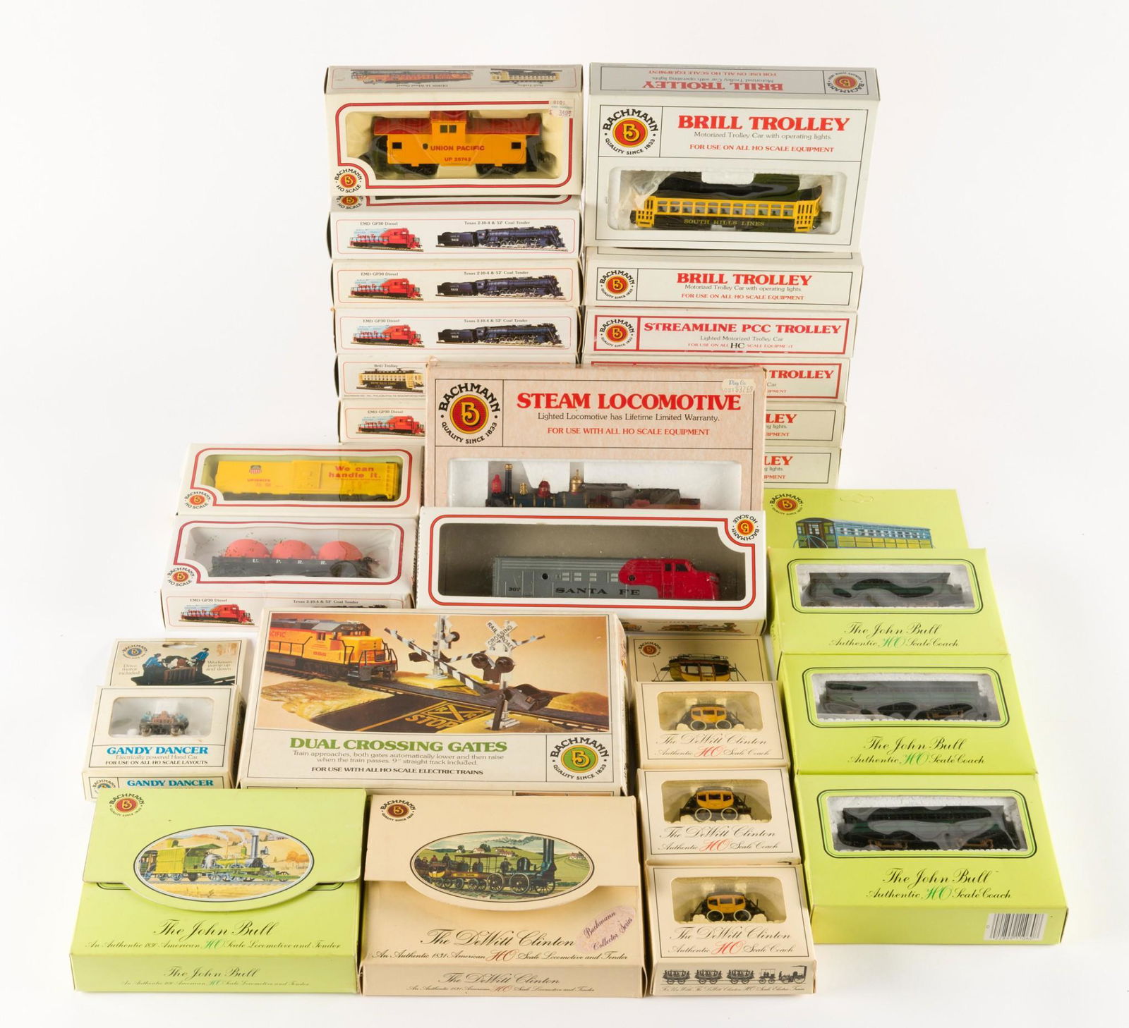 27 Bachmann HO Engines, Train Cars And Accessories (1 of 9)
