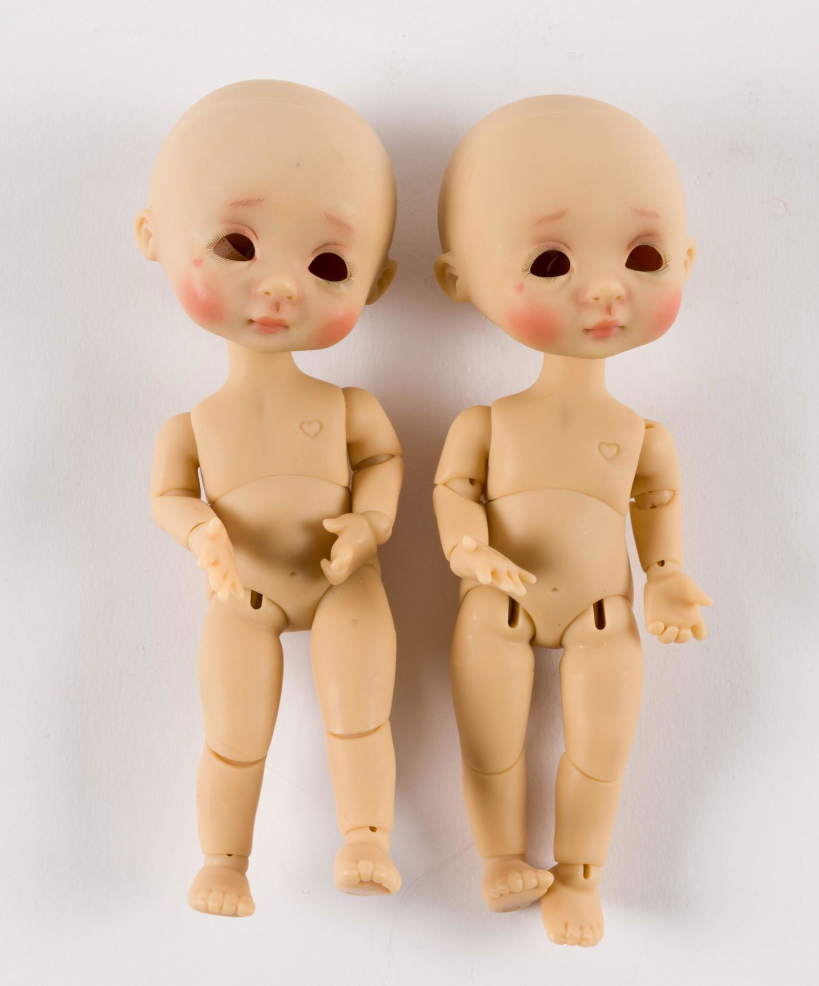 2 6" Nikki Britt BJD (1 of 3)