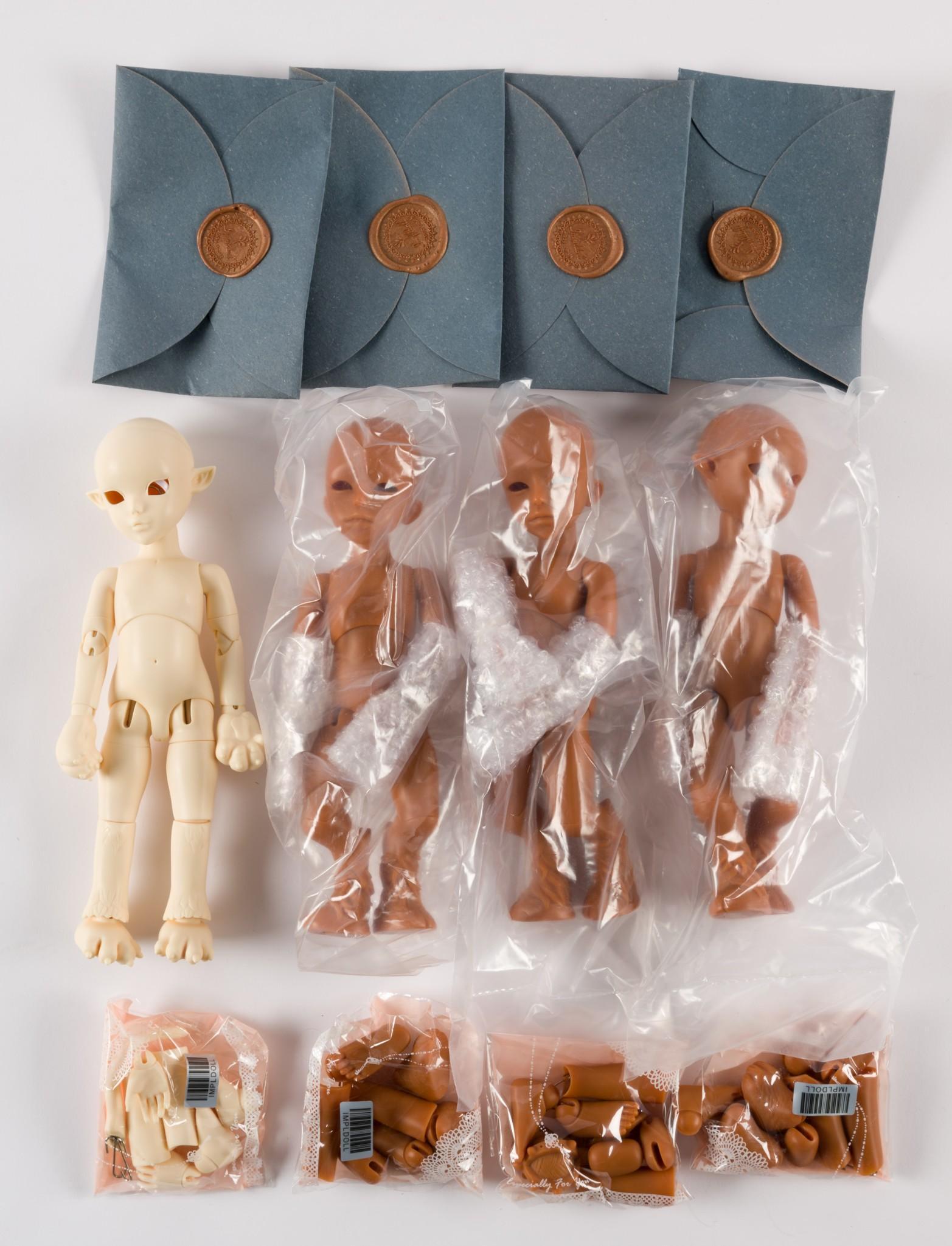 4 Impldolls With COA (1 of 5)