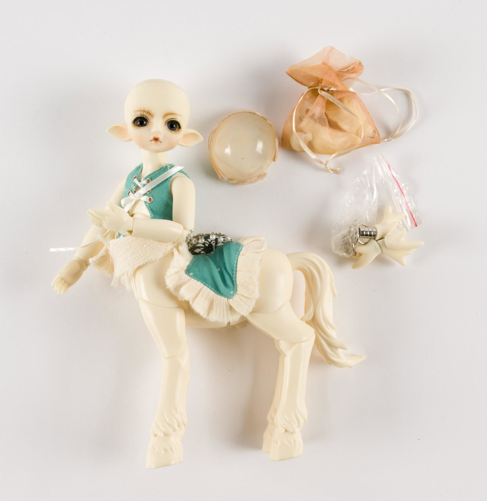 Loong Soul Beck BJD Centaur: With clothes. 10". AJ. IMPORTANT: Before bidding, please read the terms and conditions. When you registered for the auction you agreed to these terms and will be required to comply with them.